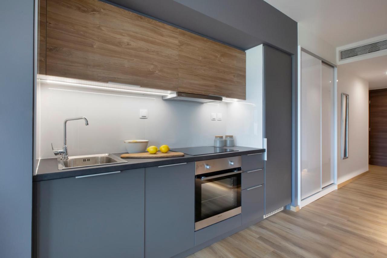 Suite - Vue sur Acropole