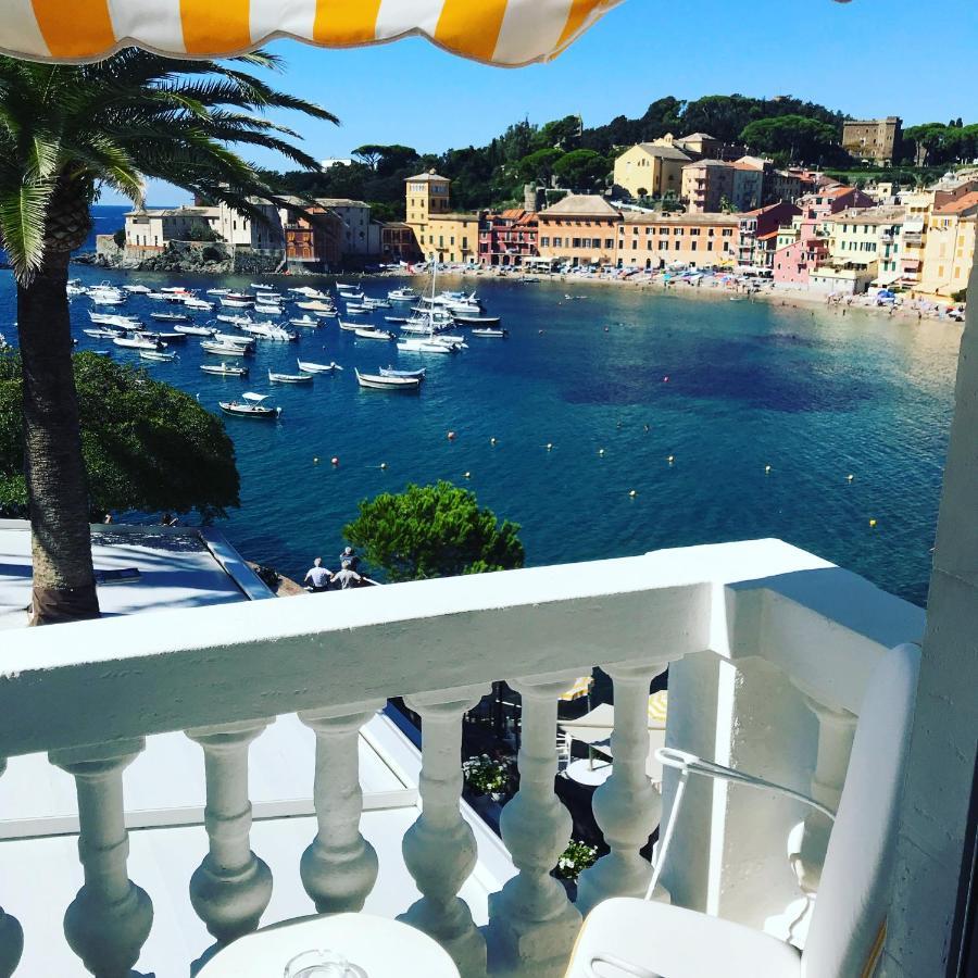 Double or Twin Room Sea View