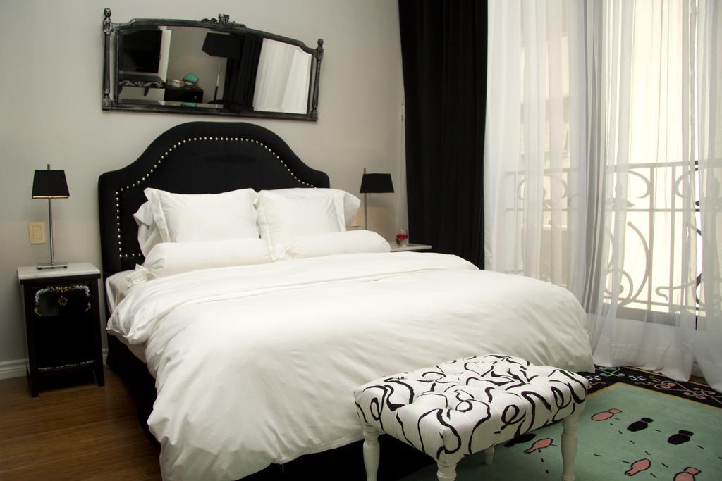 Standard Double Room,581125632:JPEG