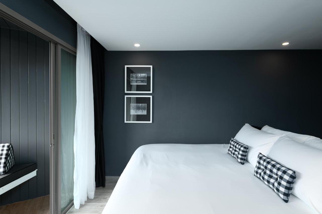 Quarto Ozone Hall com Varanda