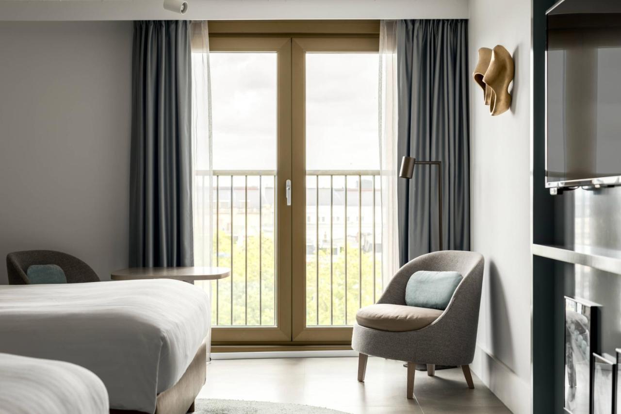 Connecting Family Suite