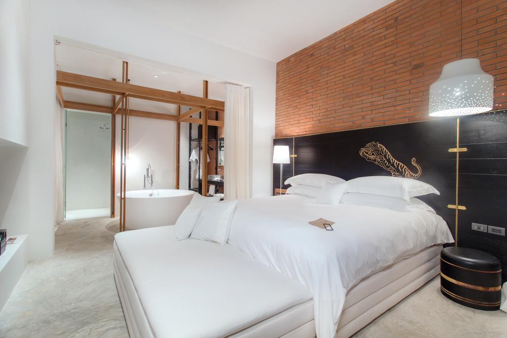 Superior Double or Twin Room,818588030:JPEG