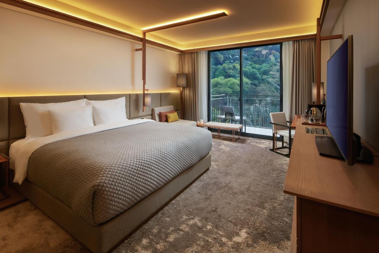 Club Deluxe Room