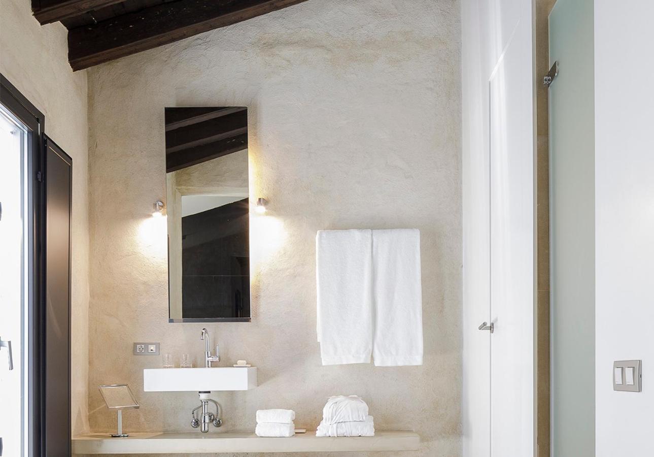 Deluxe Double Room Views