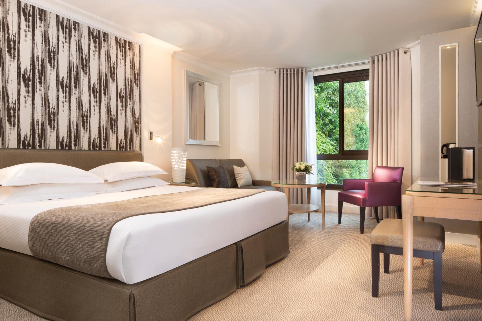 Junior Suite,1273985689:JPEG