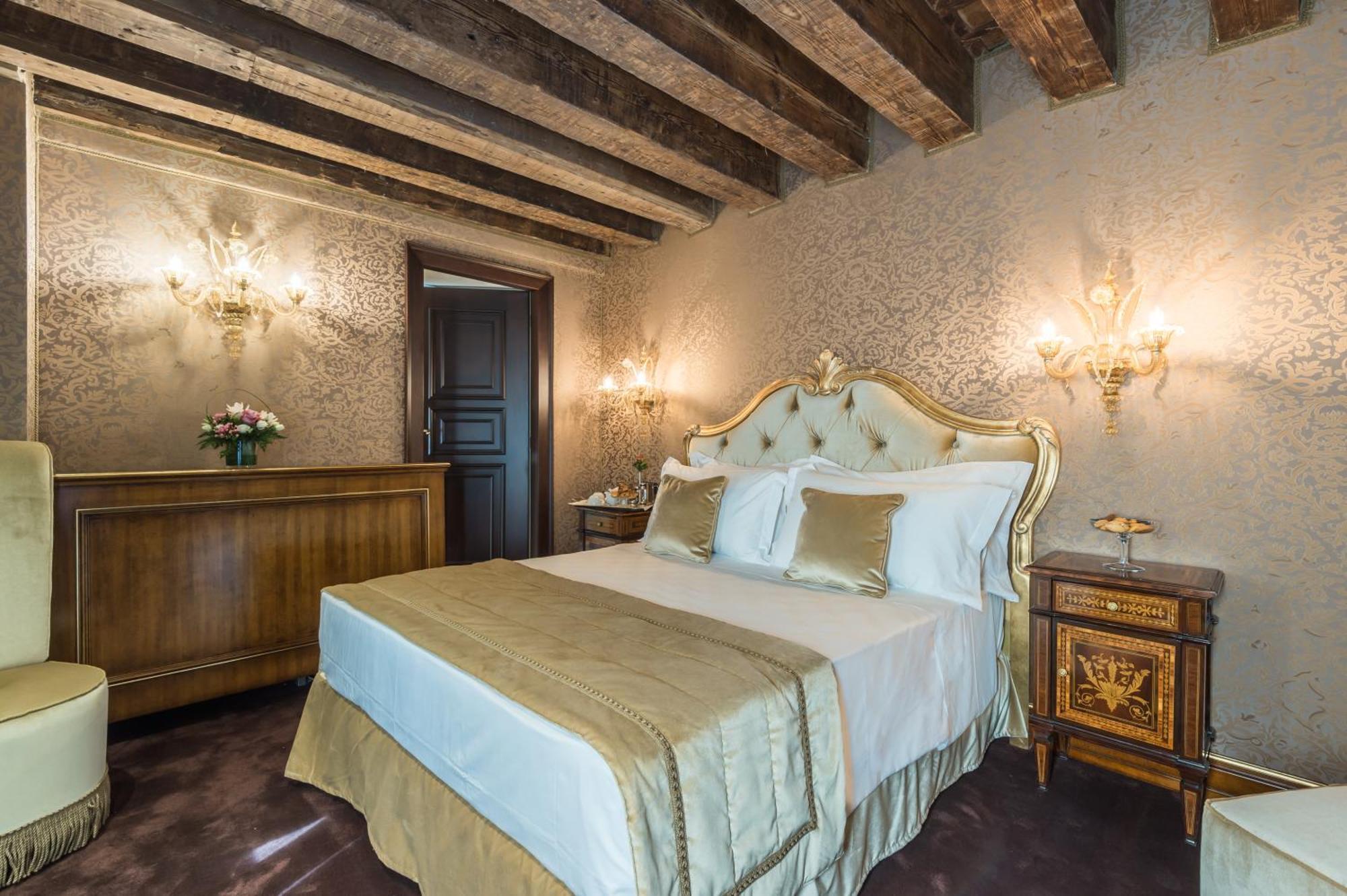 Classic Double or Twin Room,1541538352:JPEG
