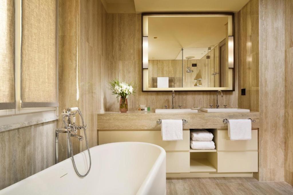 Classic Suite,1216177654:JPEG