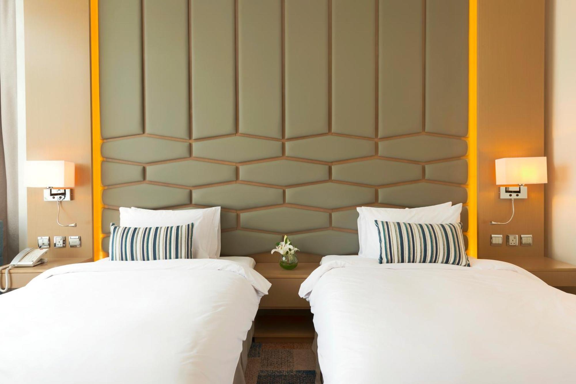 Quarto Twin Superior com Acesso Gratuito à Praia Privada do Hotel em Palm - Jumeirah