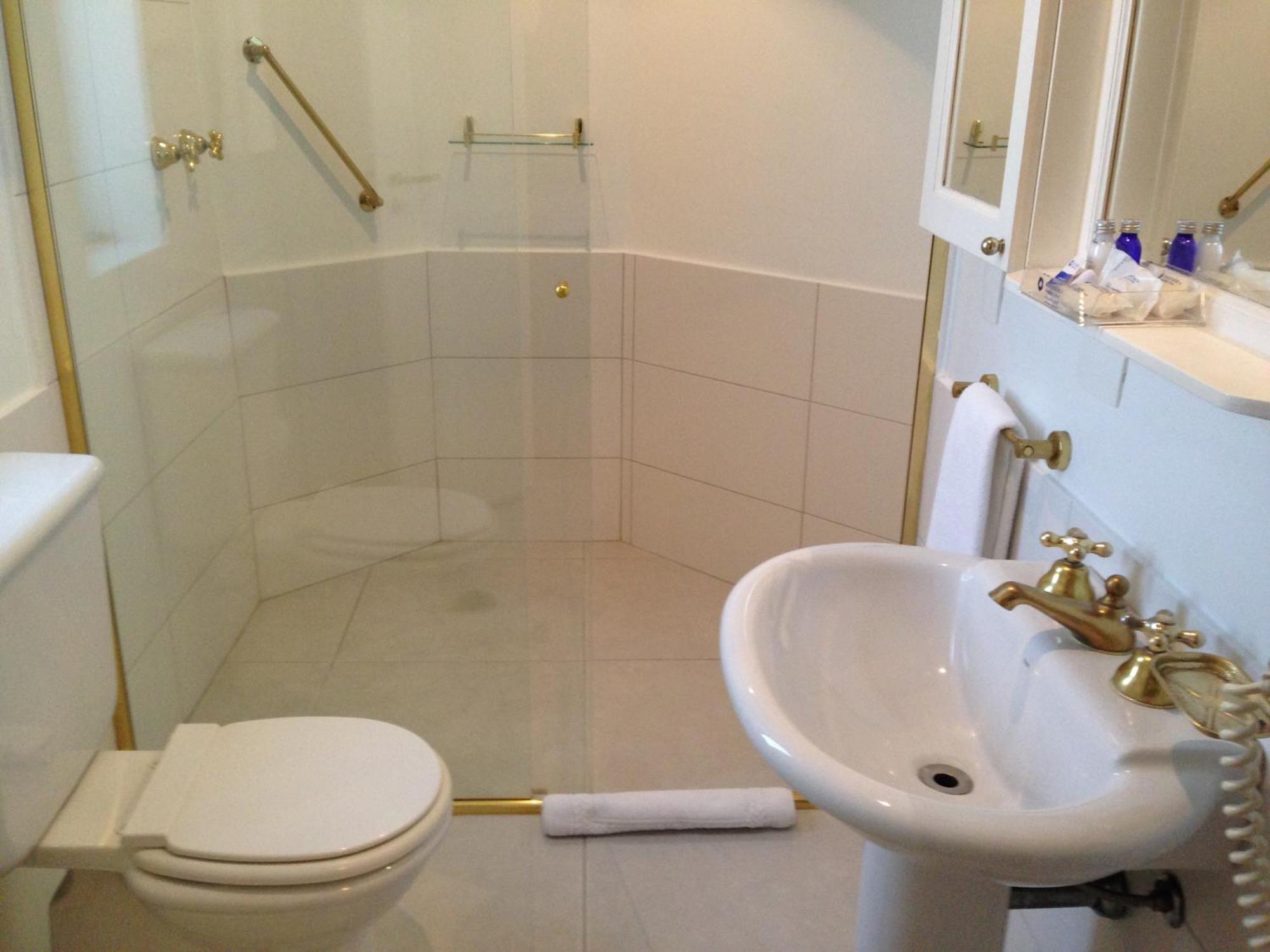Quarto Standard com 2 Camas de Solteiro