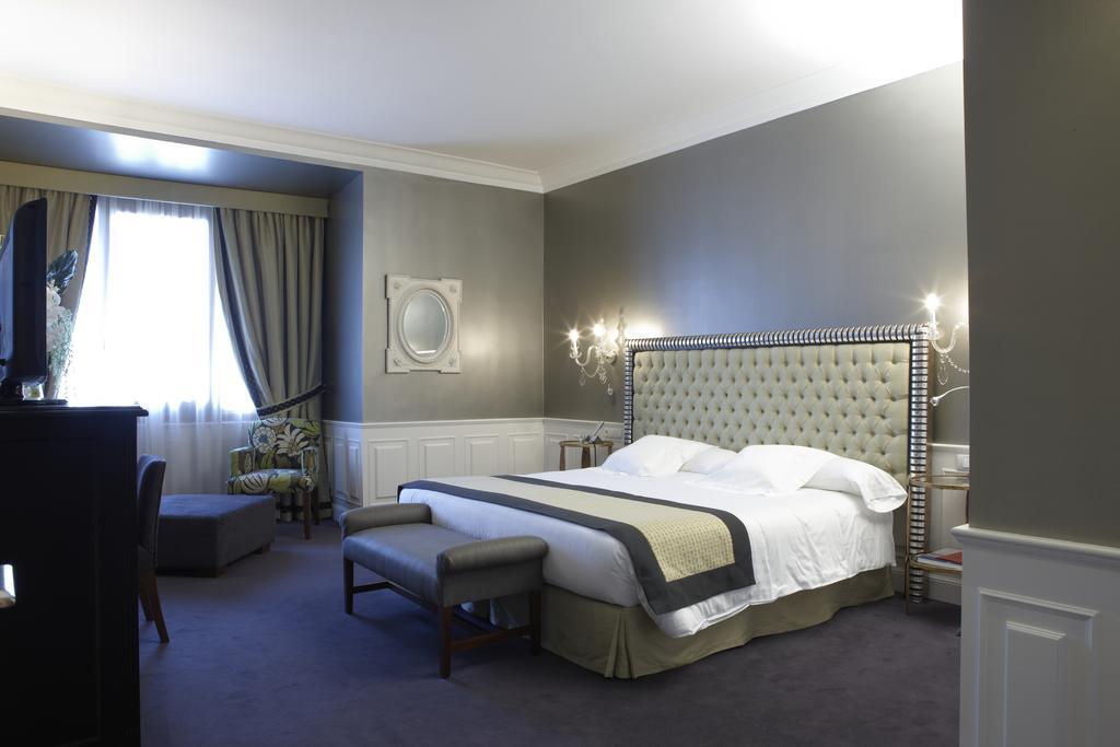 Junior Suite,1272920845:JPEG