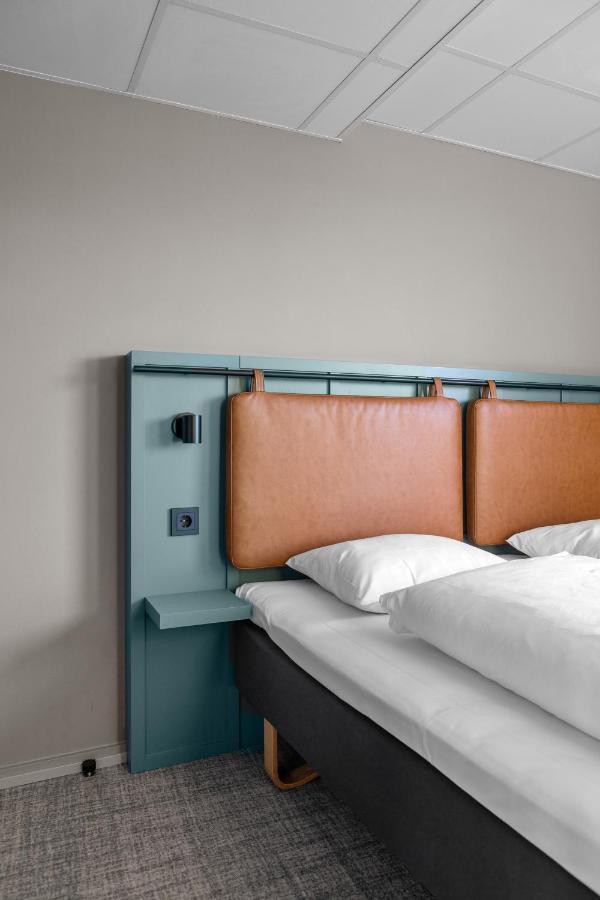 Standard Twin Room,1210149895:JPEG