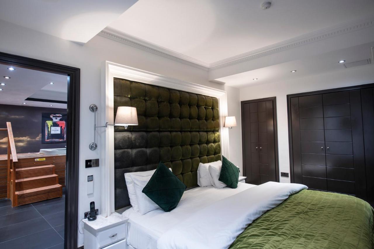 Drop Dead Gorgeous Splash Suite,1268497984:JPEG
