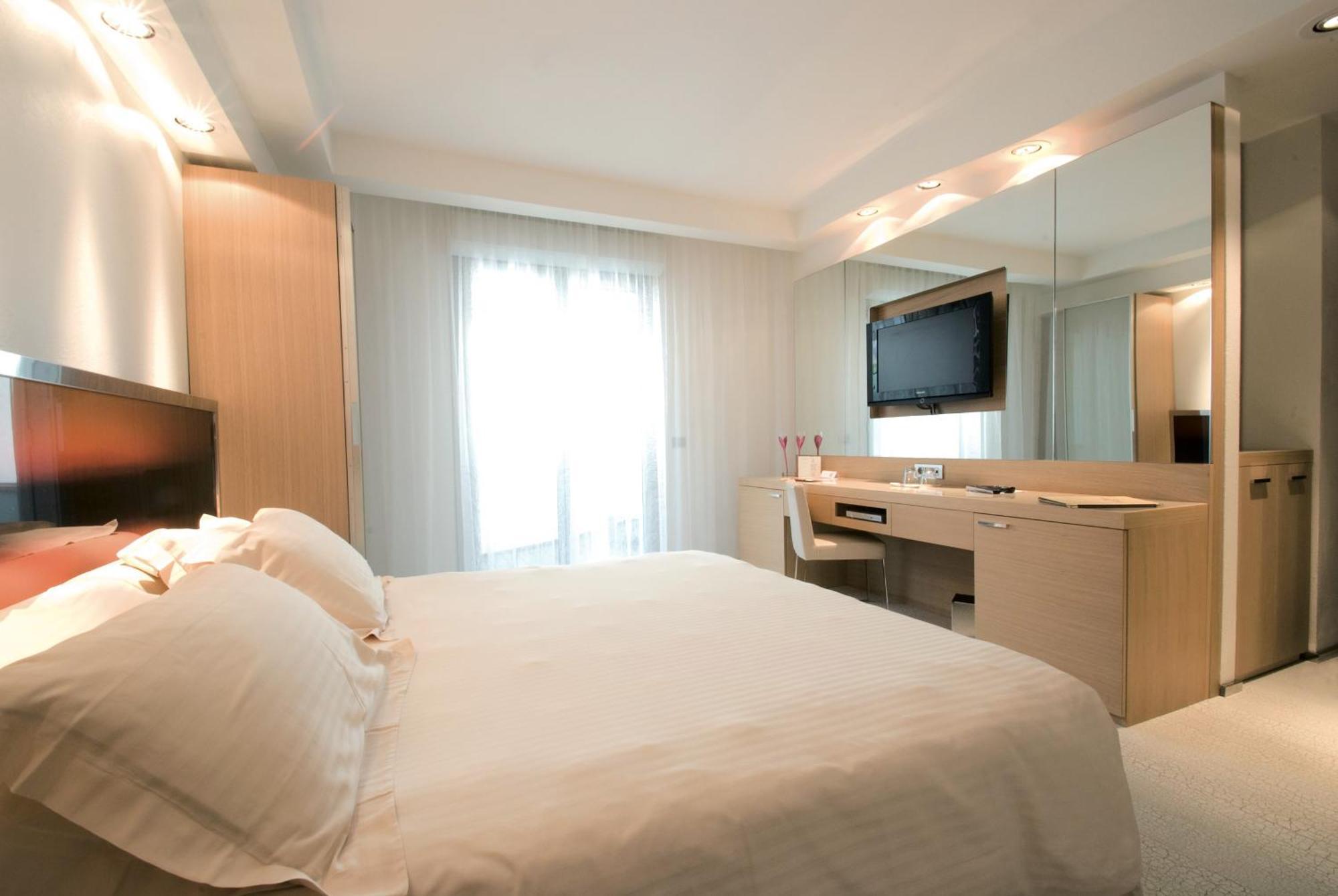 Comfort Double or Twin Room