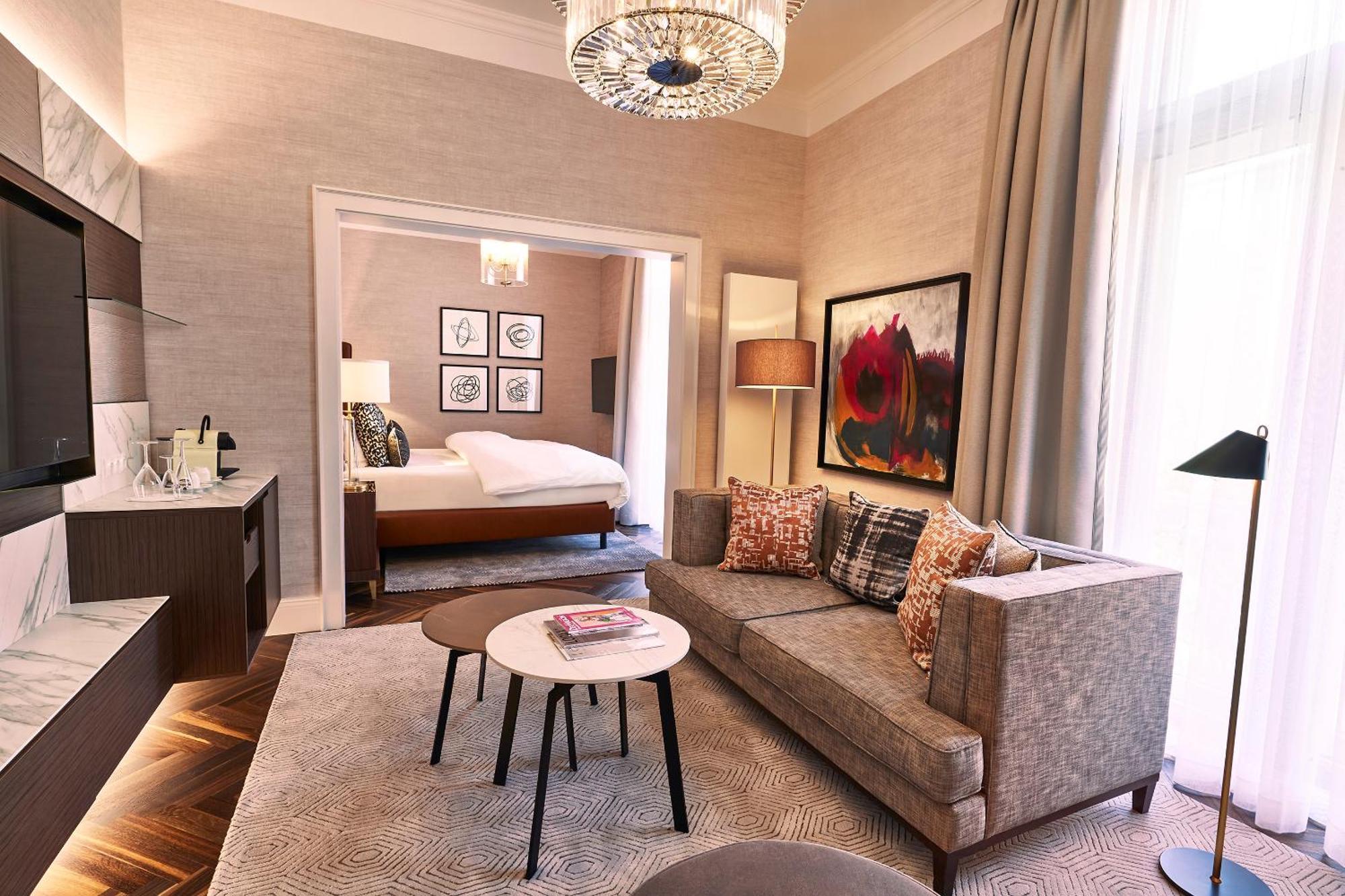 Junior Suite,1276909909:JPEG