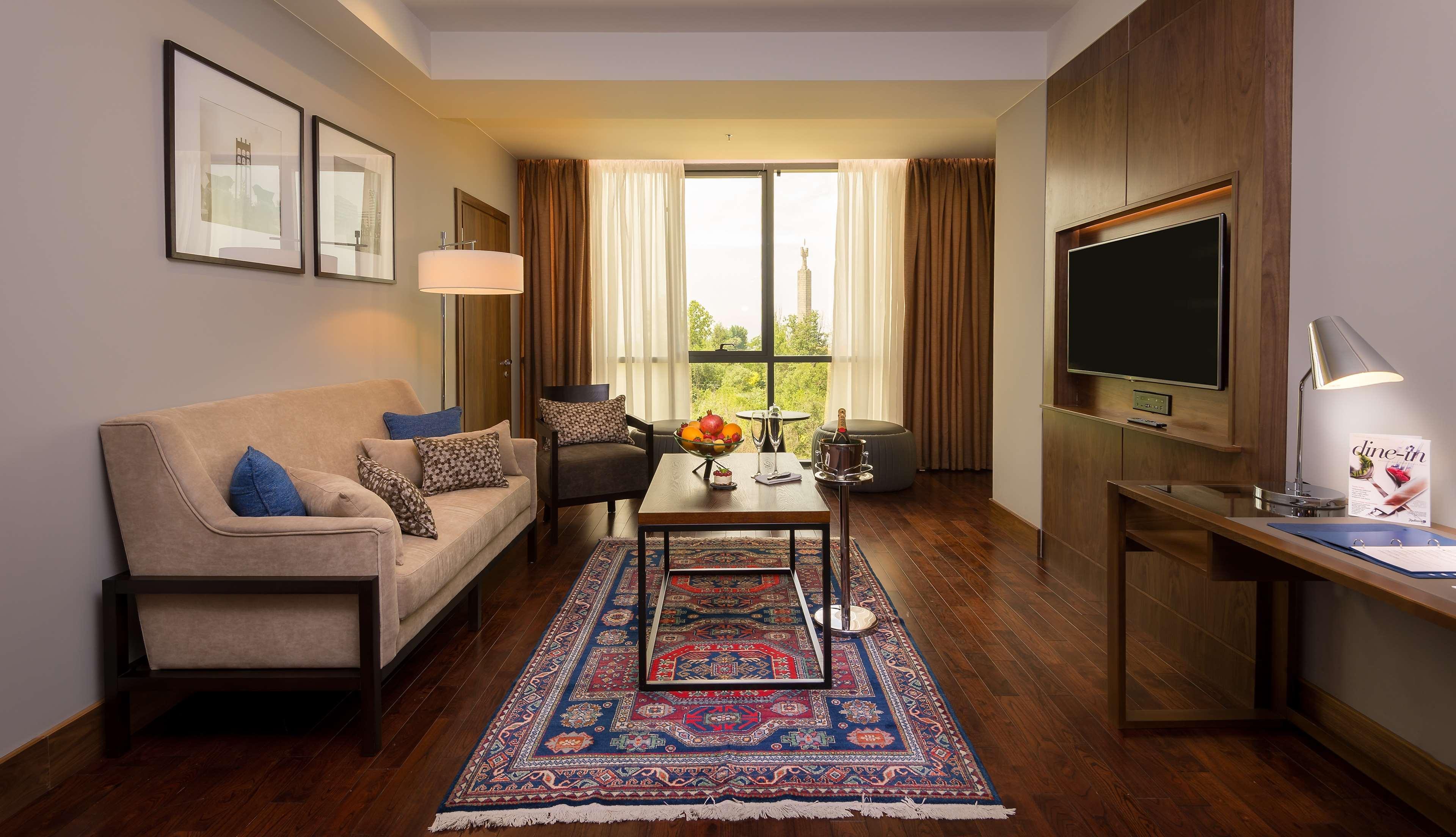 Royal Suite Panoramic Mountain View