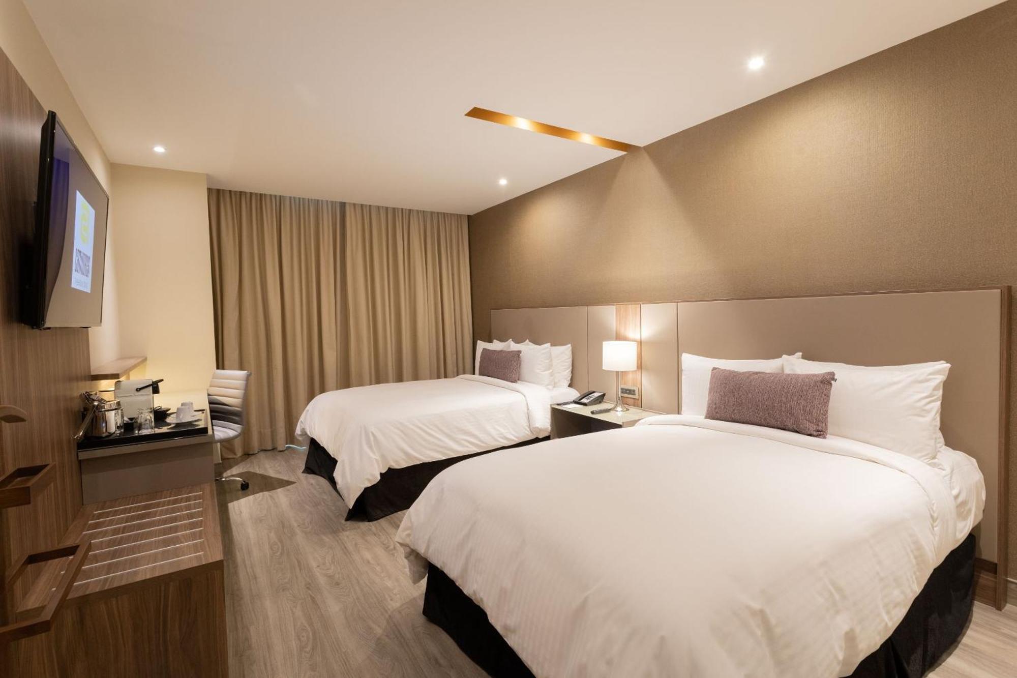 Deluxe Double Room Two Double Beds