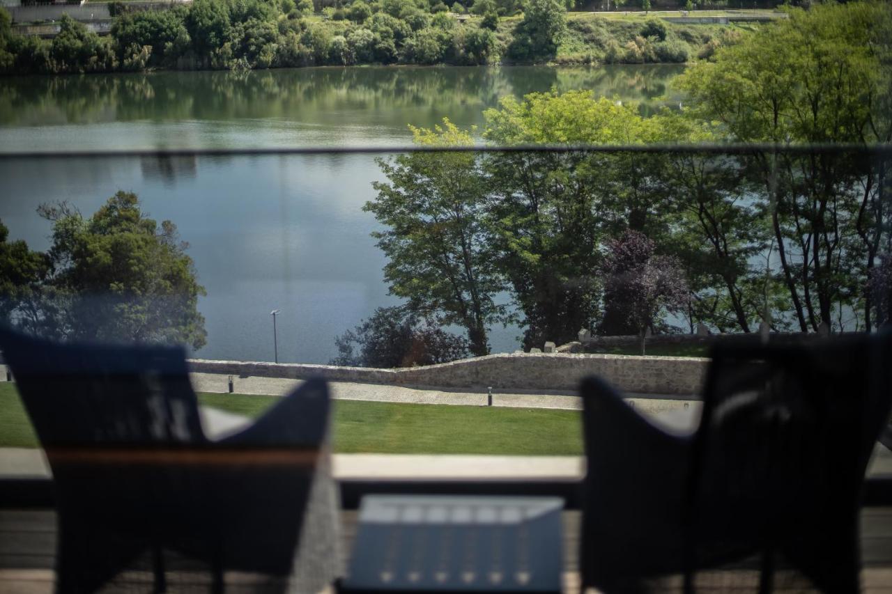 Premium Two Bedroom River View,1295011543:JPEG