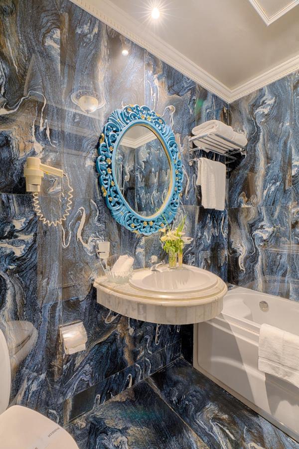 Chambre Golden Deluxe avec Vue partielle sur la mer et Dîner léger