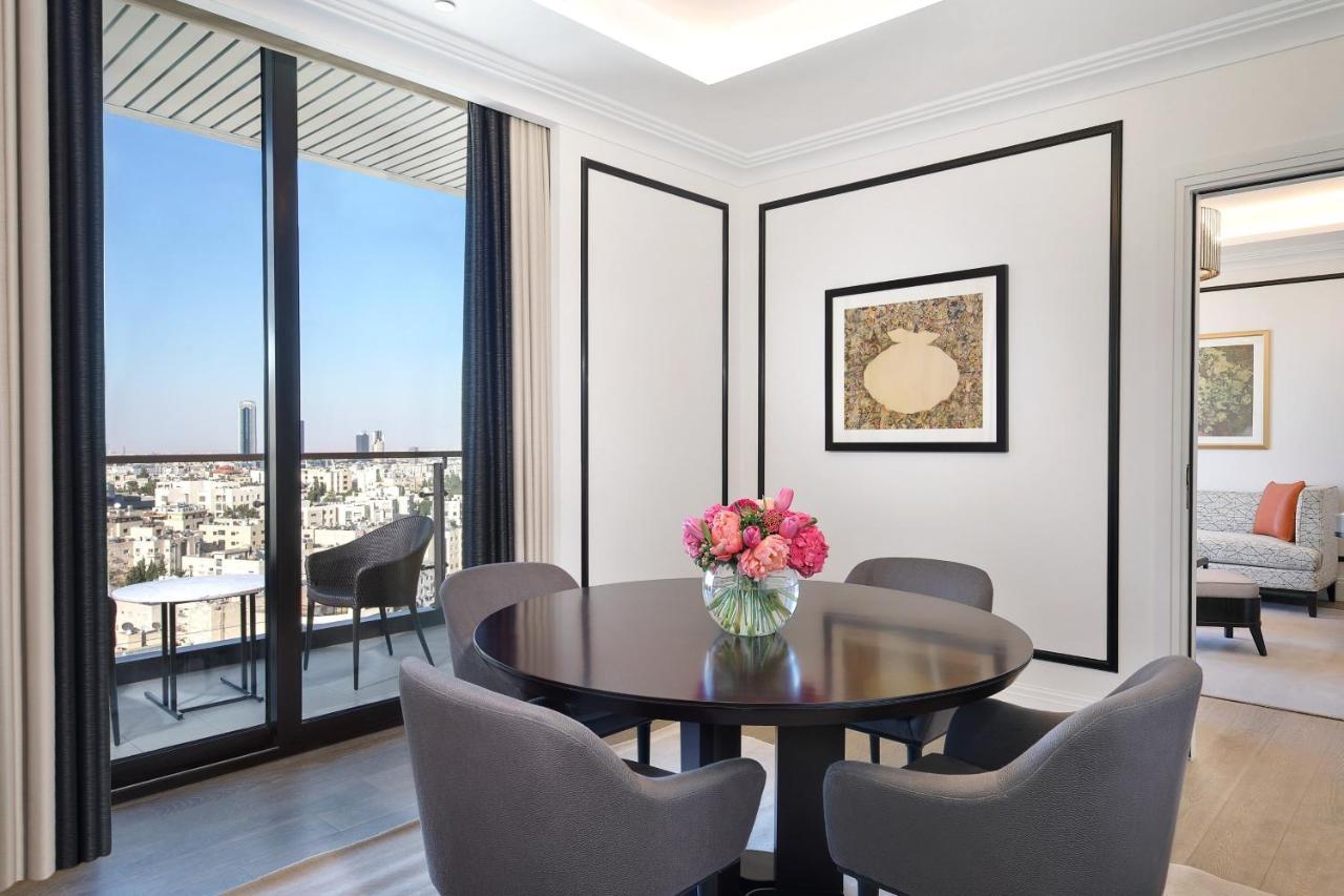 Metropolitan Suite 1 Bedroom Suite 1 King Balcony