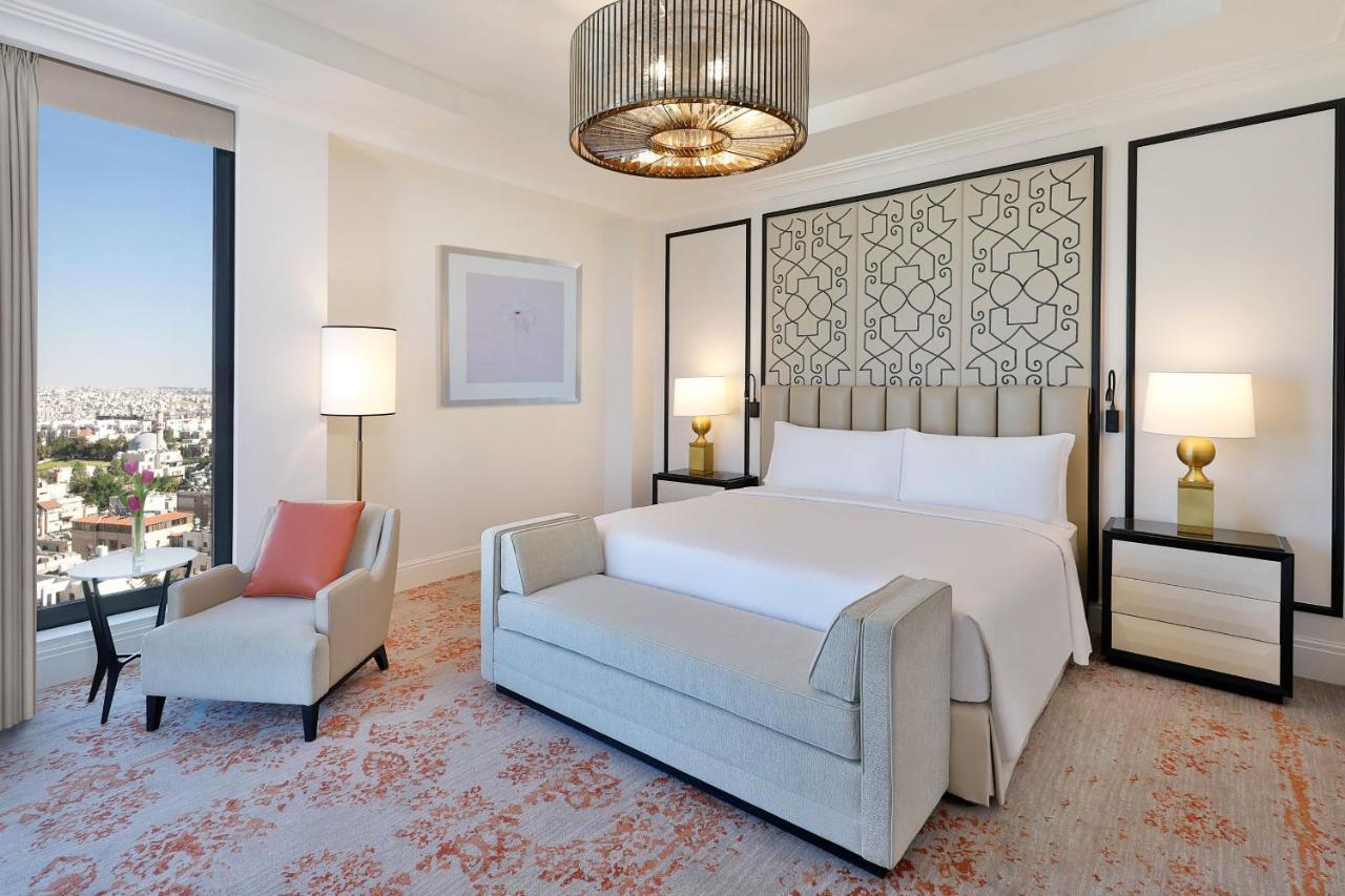 Deluxe Guest room 1 King
