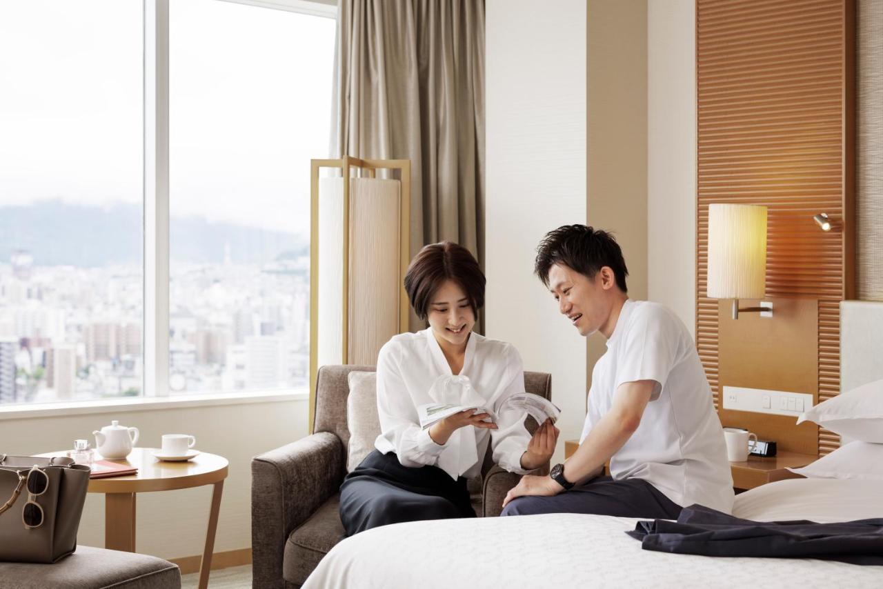 Deluxe King Room, 1 KING, City View