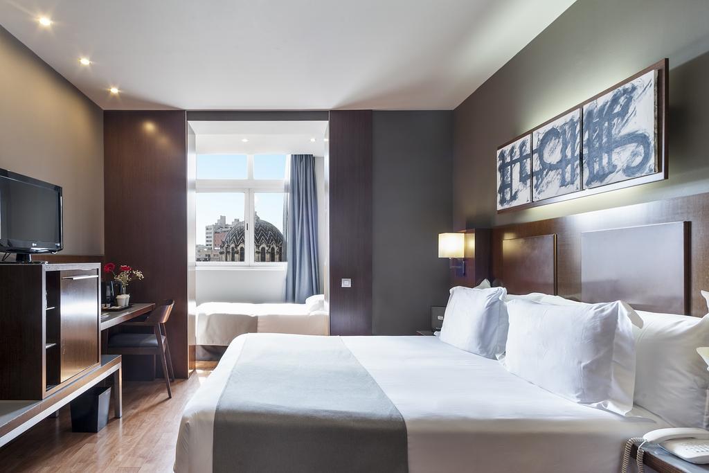 Triple Room (3 Adults),693099159:JPEG