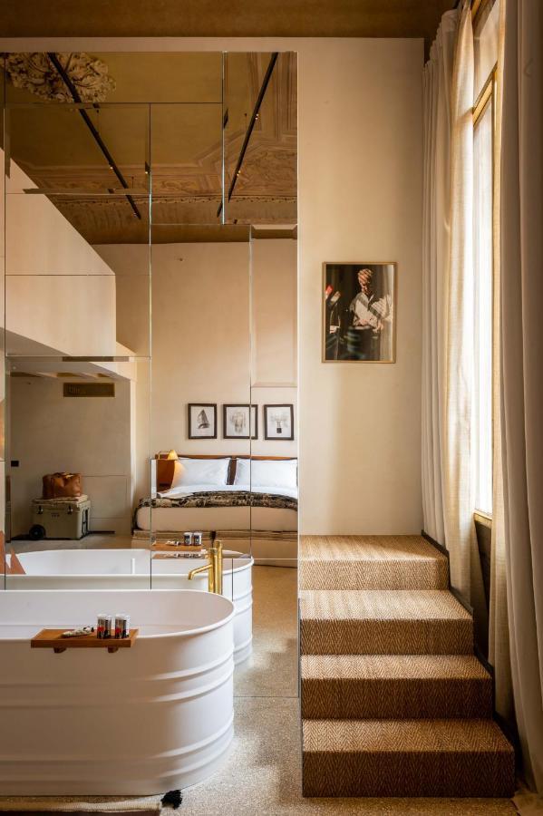 Postvenetian Family Loft
