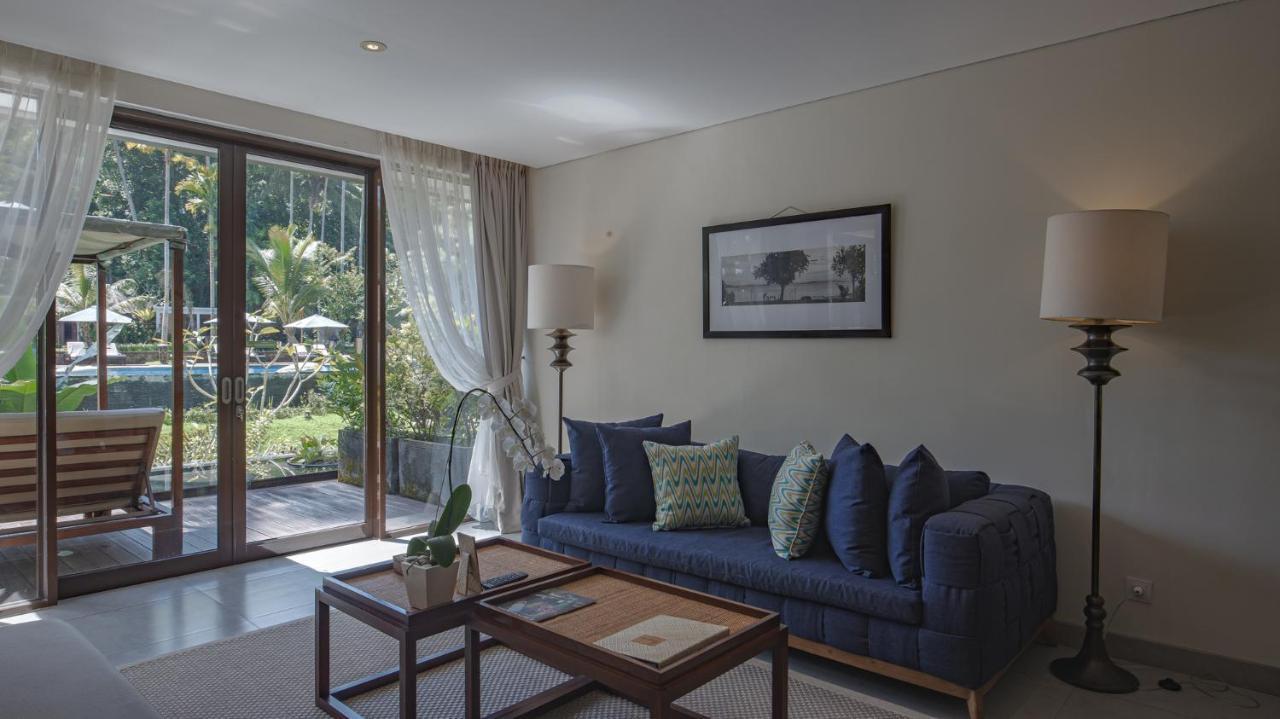 Suite with Pool View and Free Exclusive Benefit,1402673783:JPEG