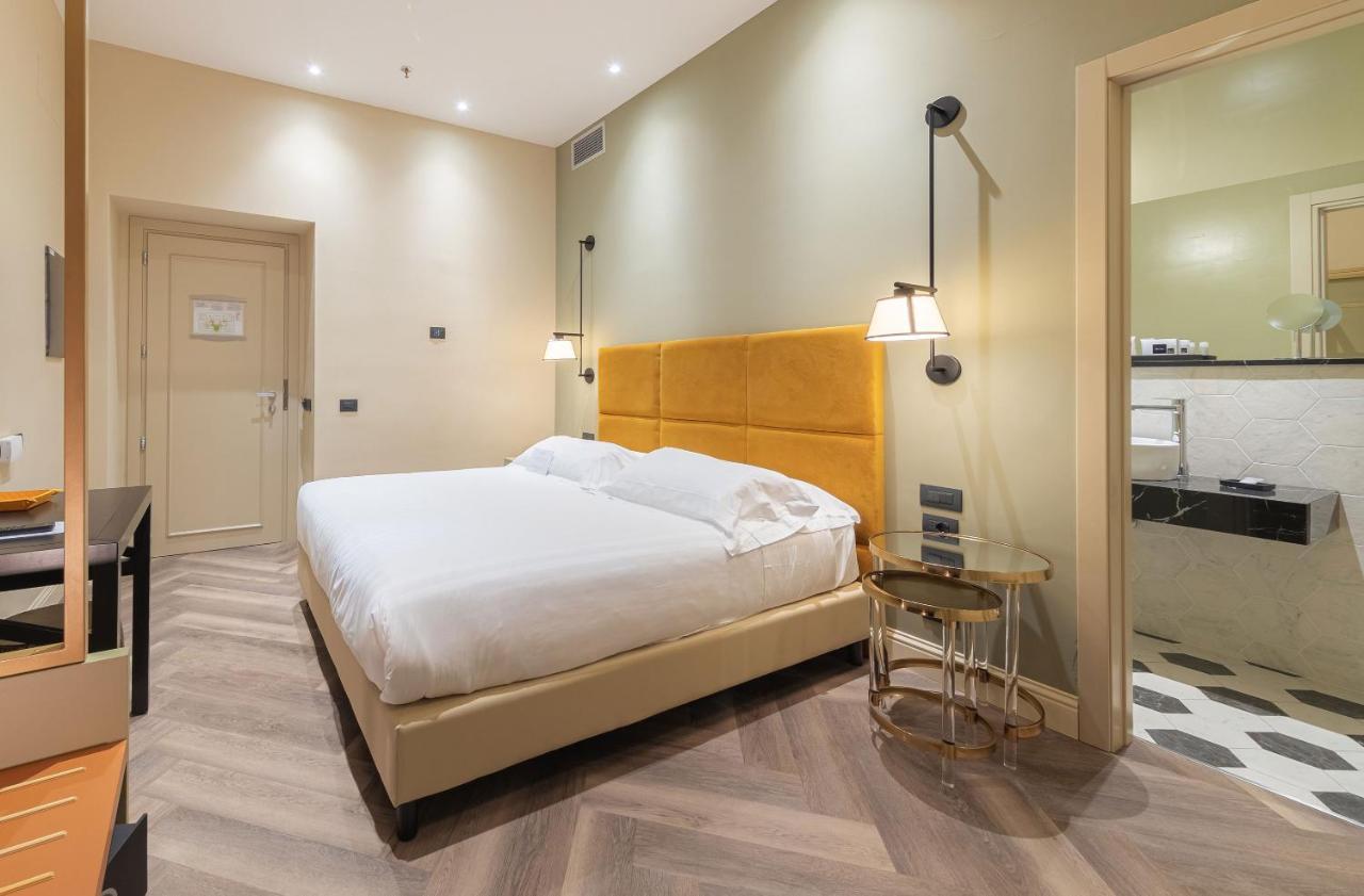 Standard Double Room,1404032516:JPEG