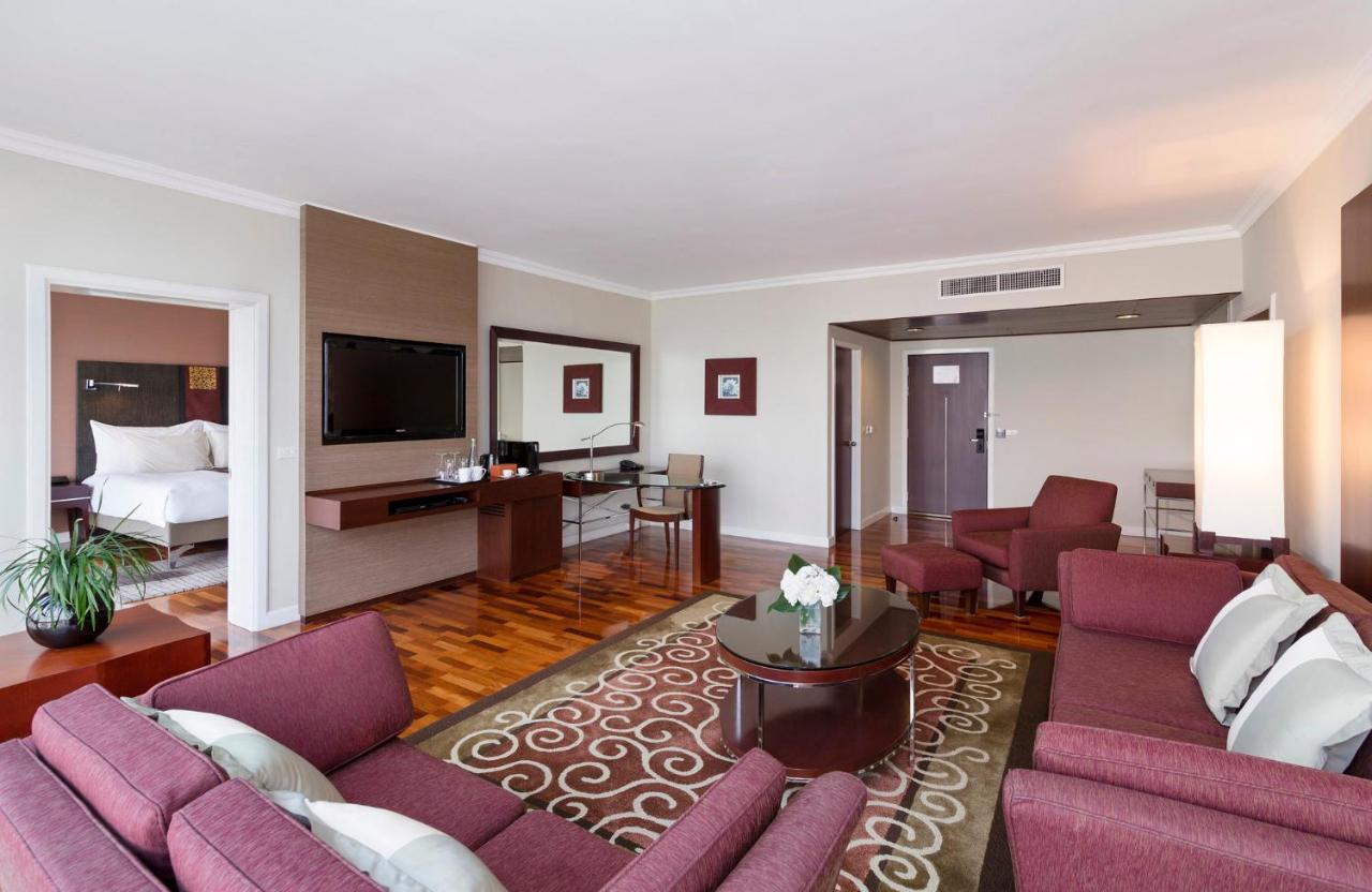 Executive Suite with Lounge Access and Double Bed,1742582709:JPEG