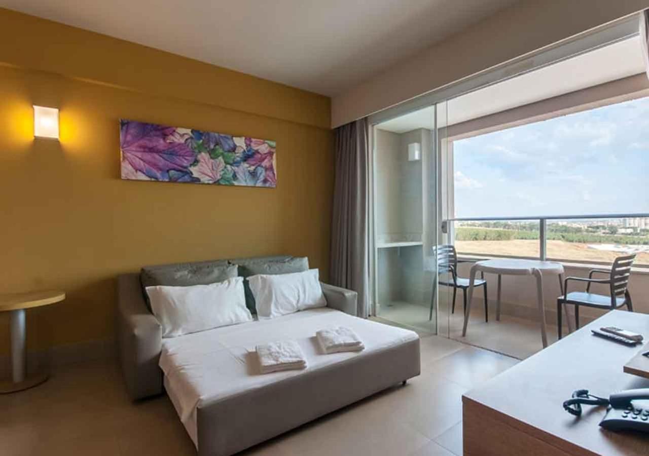 Deluxe Two-Bedroom Suite (2 Adults + 2 Children under 12 years old),1411400345:JPEG