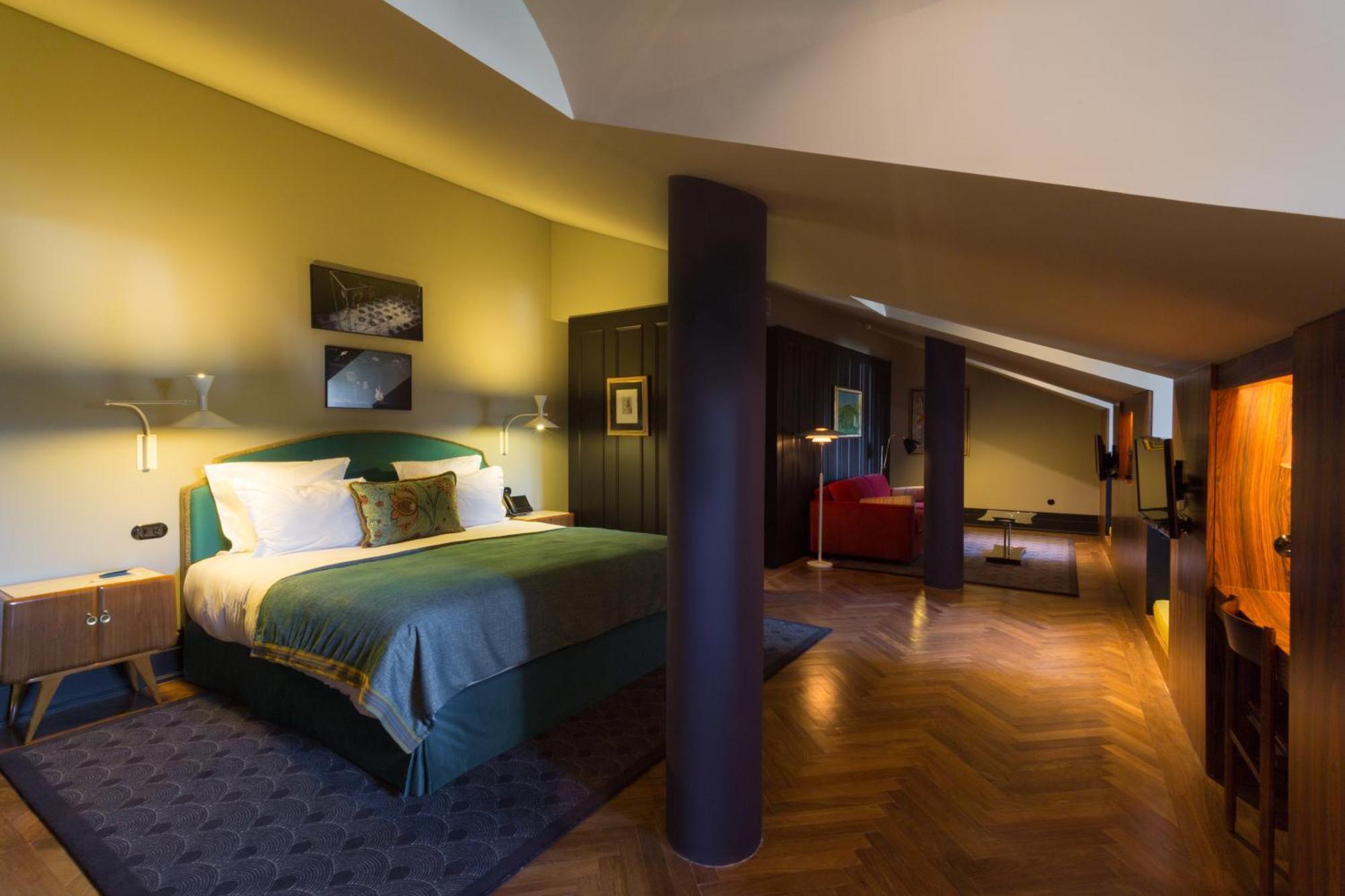Avenue Suite,1588213072:JPEG