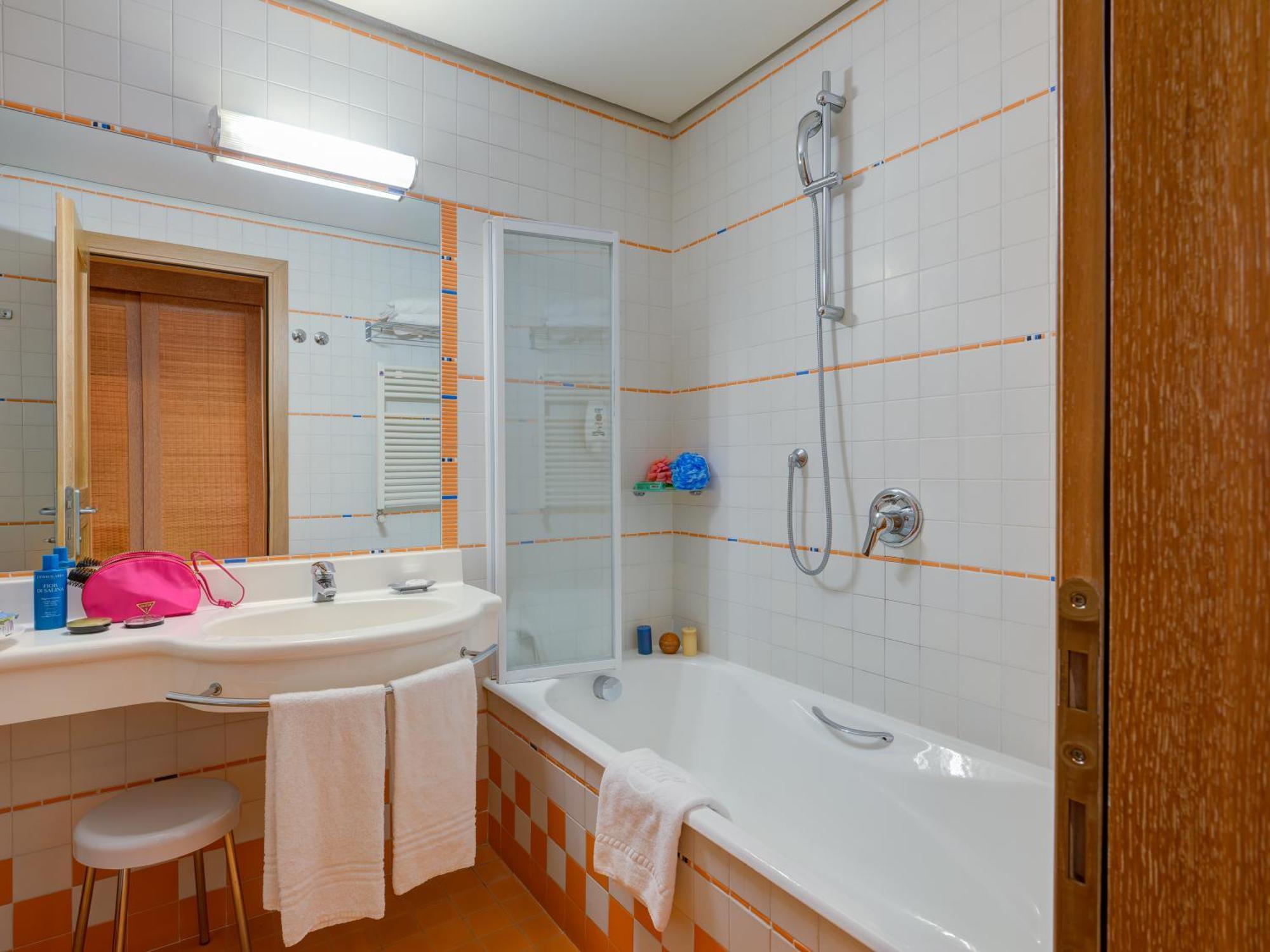 Superior Triple Room,1206579022:JPEG