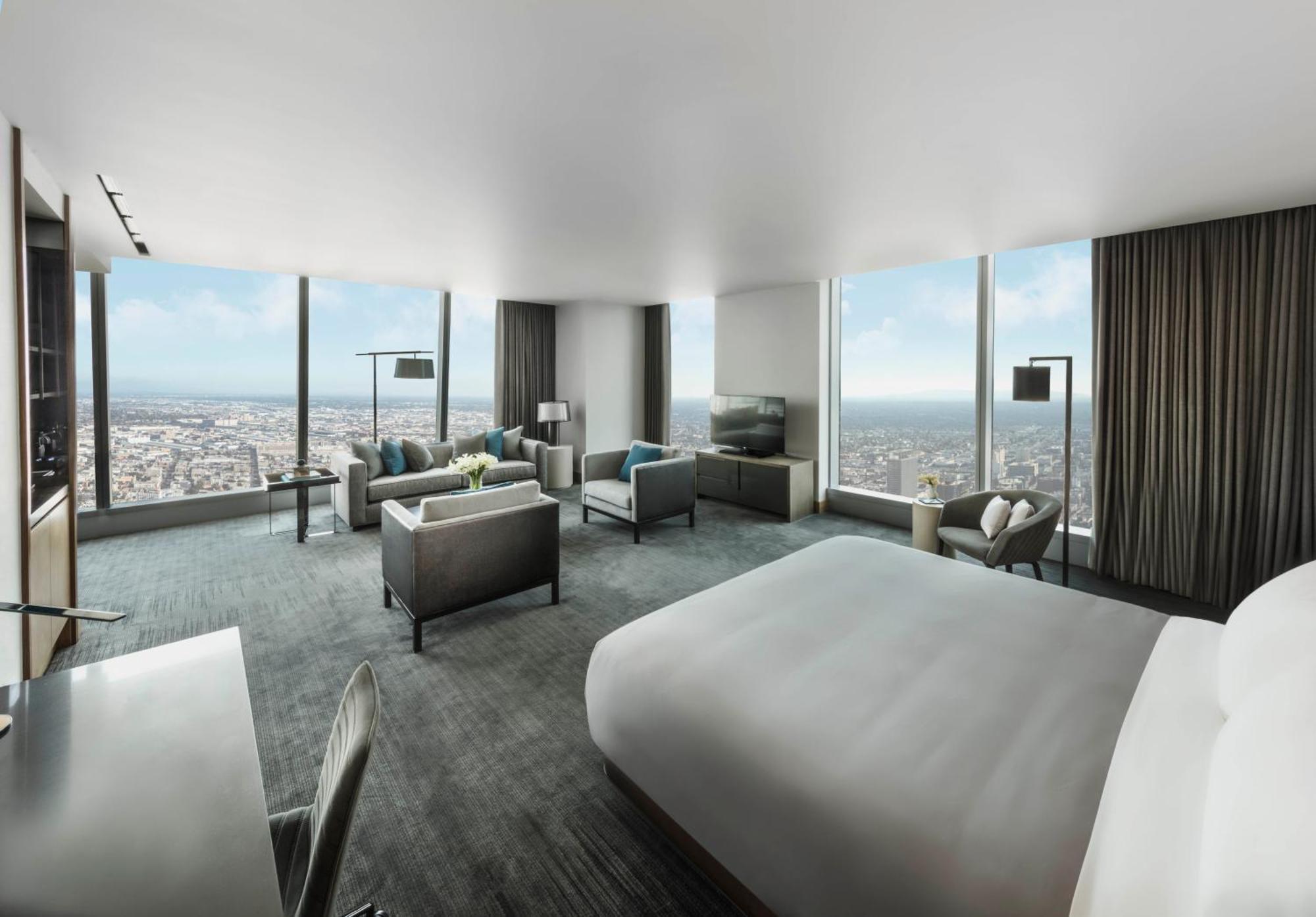 King Suite City View,1550061907:JPEG