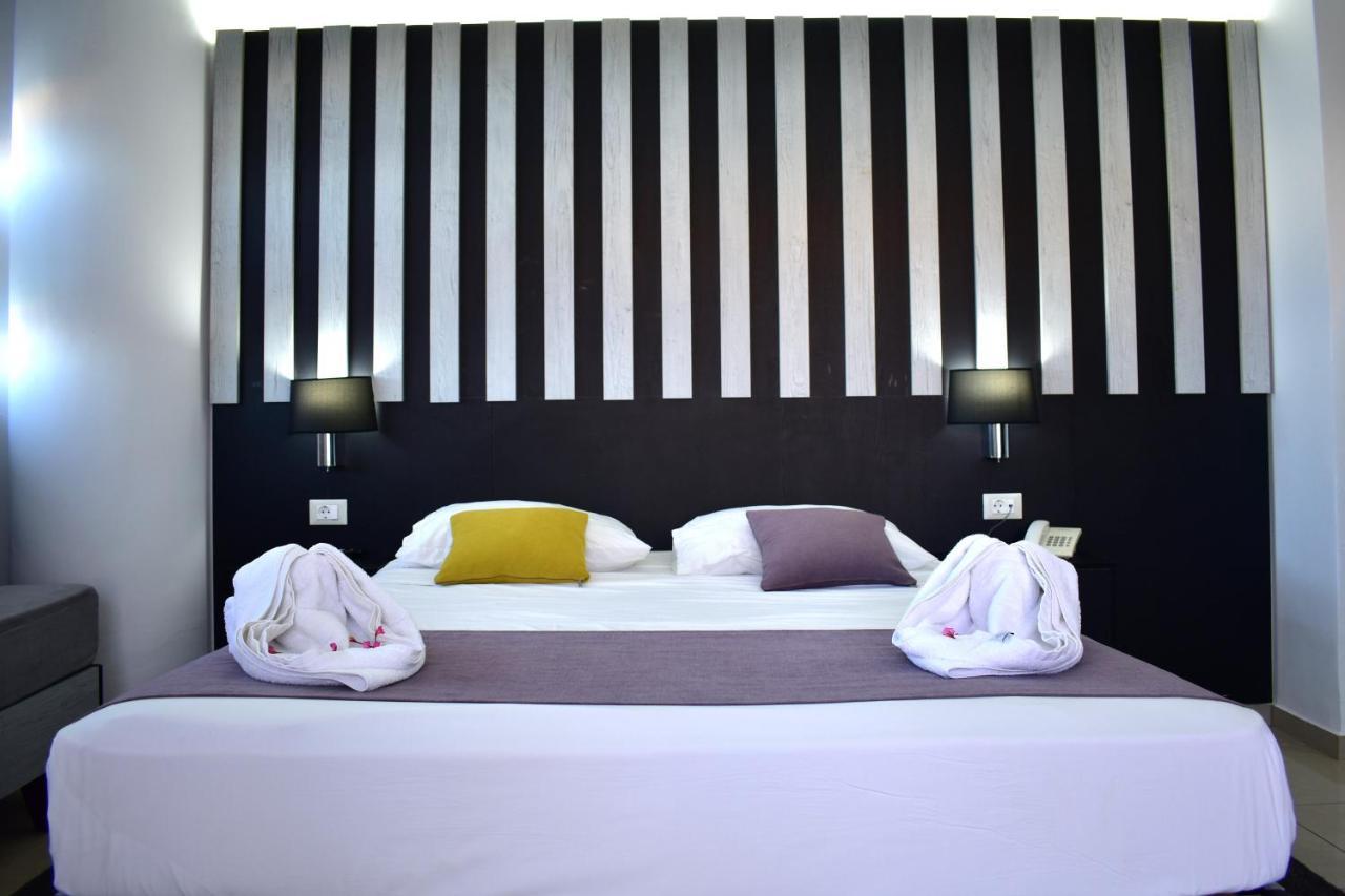Double Room Side Sea View