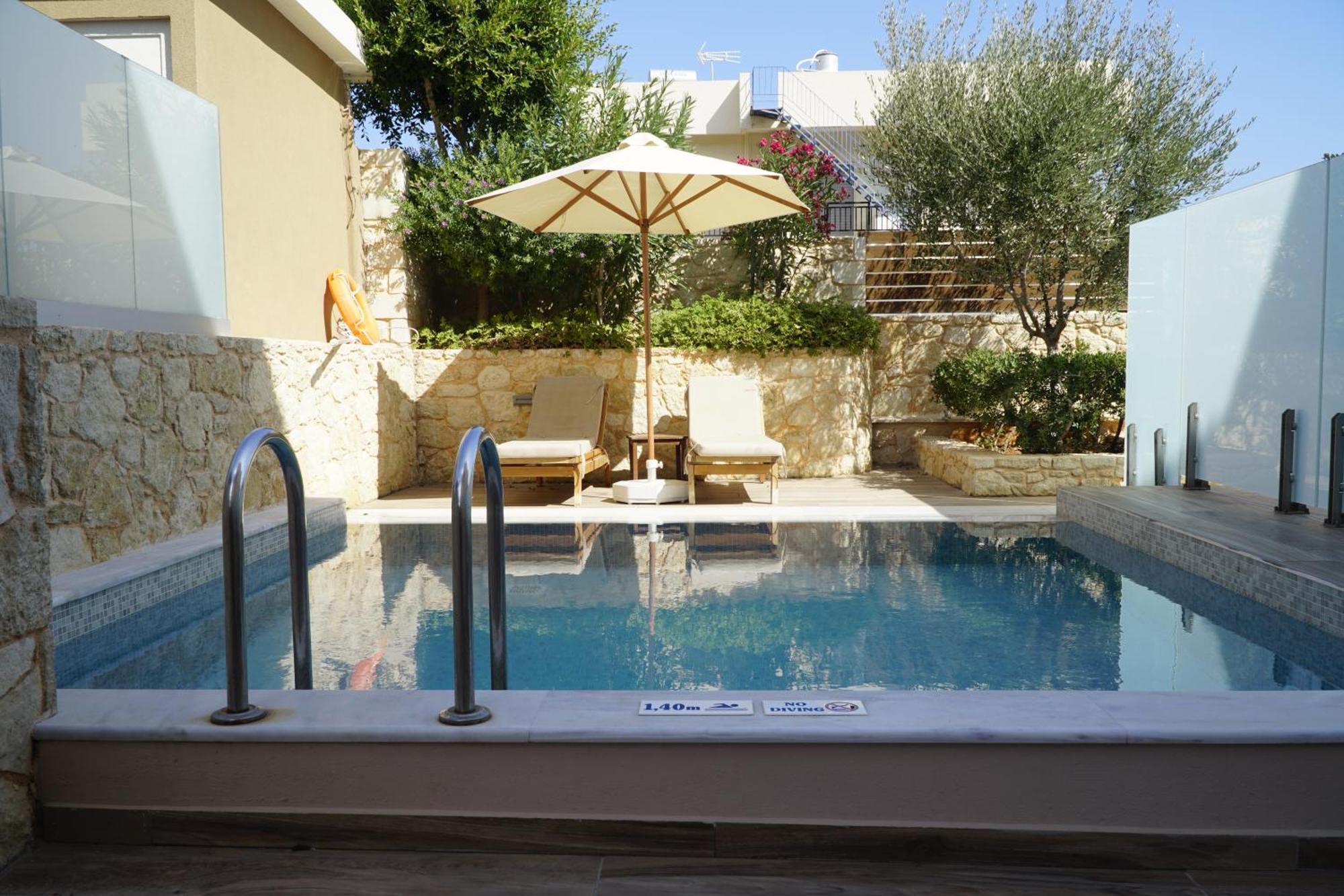 Superior Room Private Pool