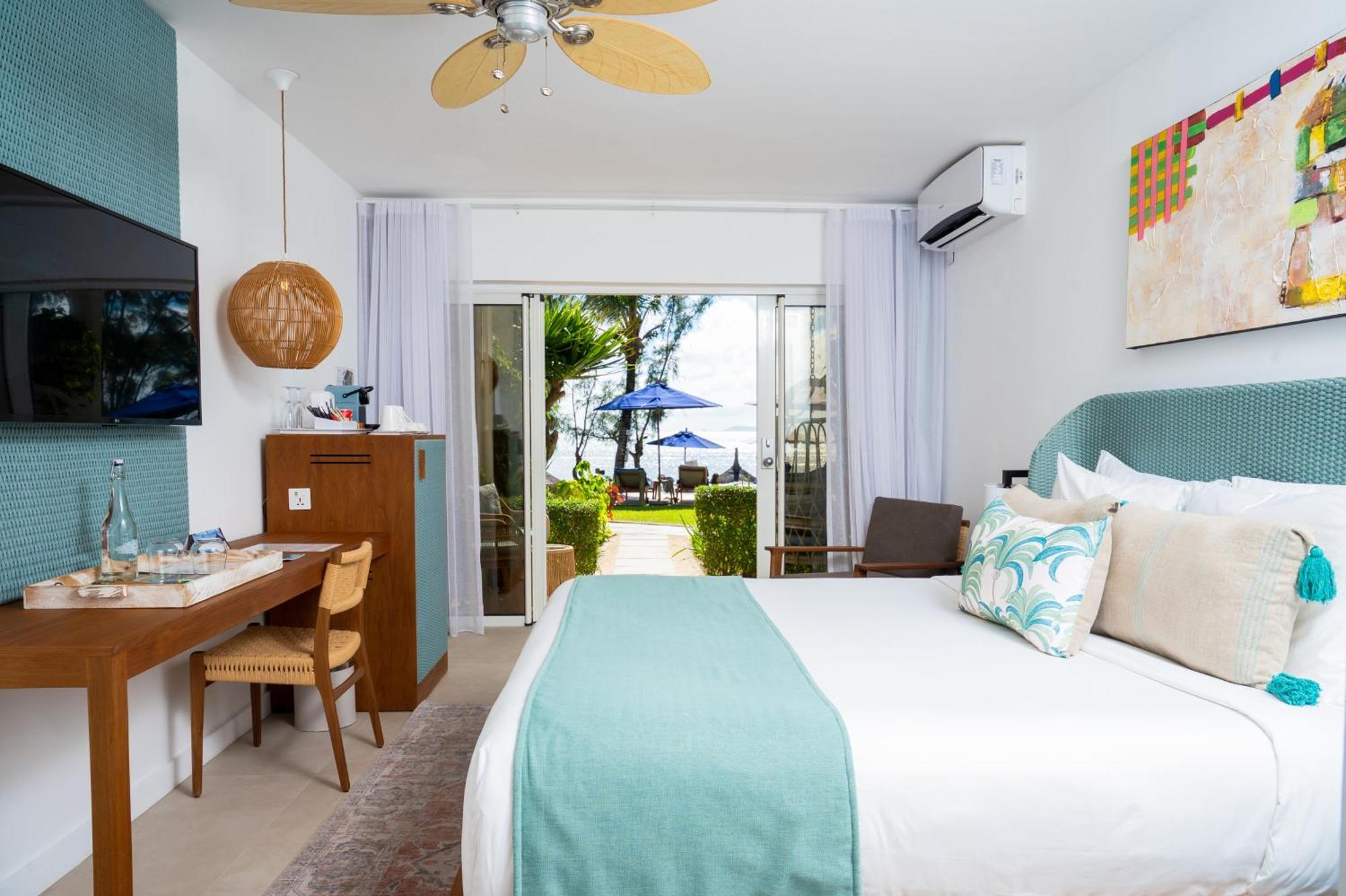 Deluxe Beachfront Room