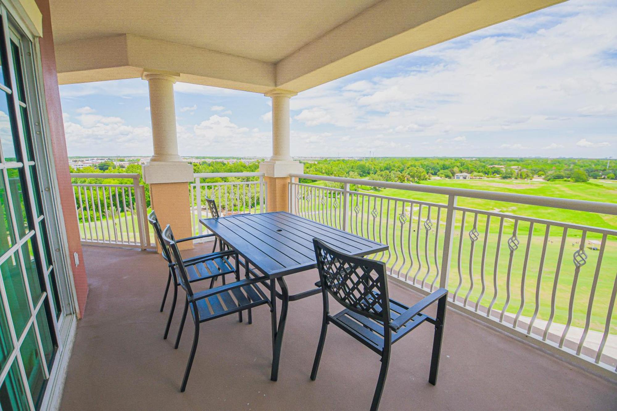 Two-Bedroom Suite Main Tower or Waterpark Access