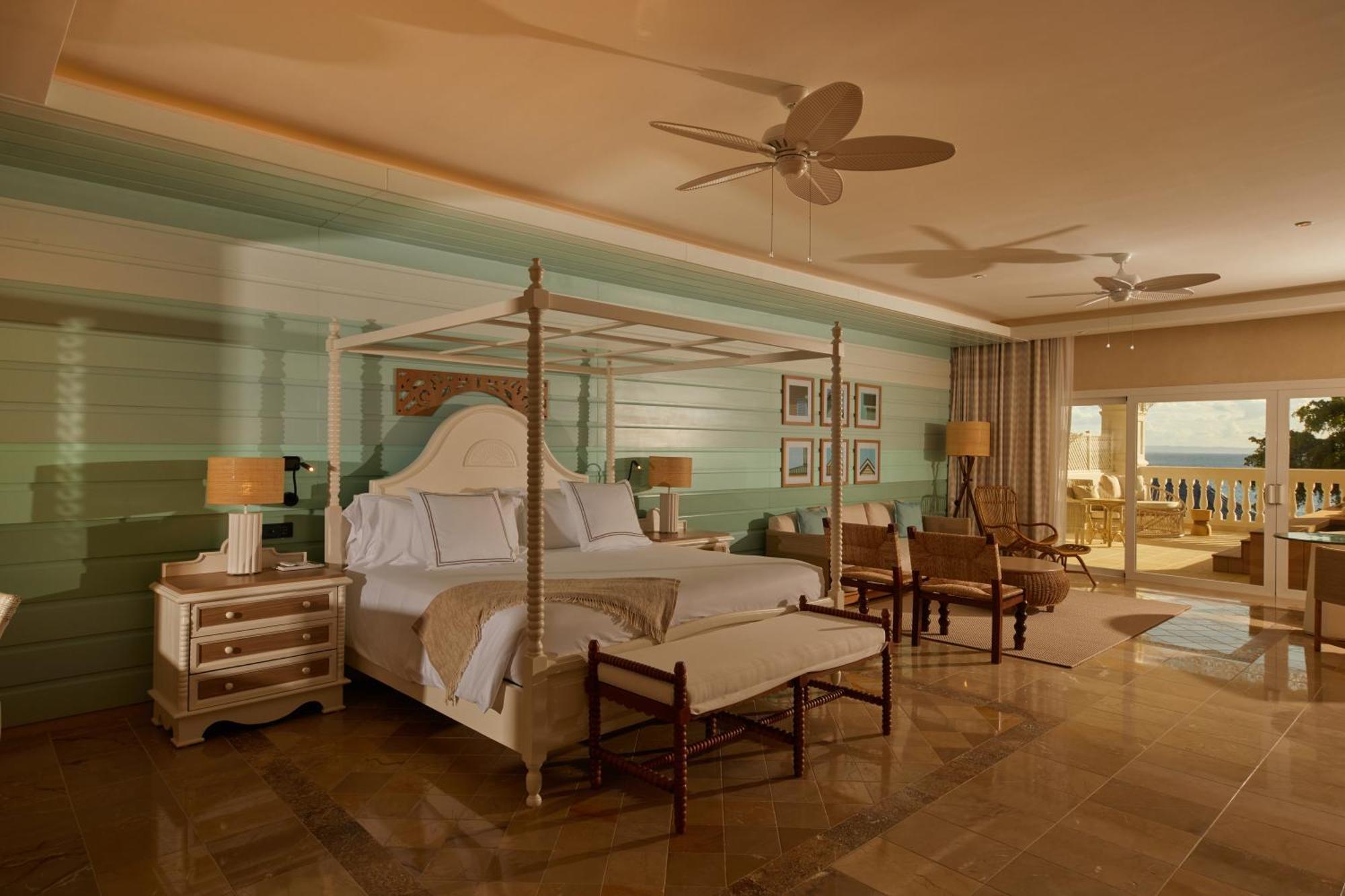 Family Junior Suite Plunge Pool