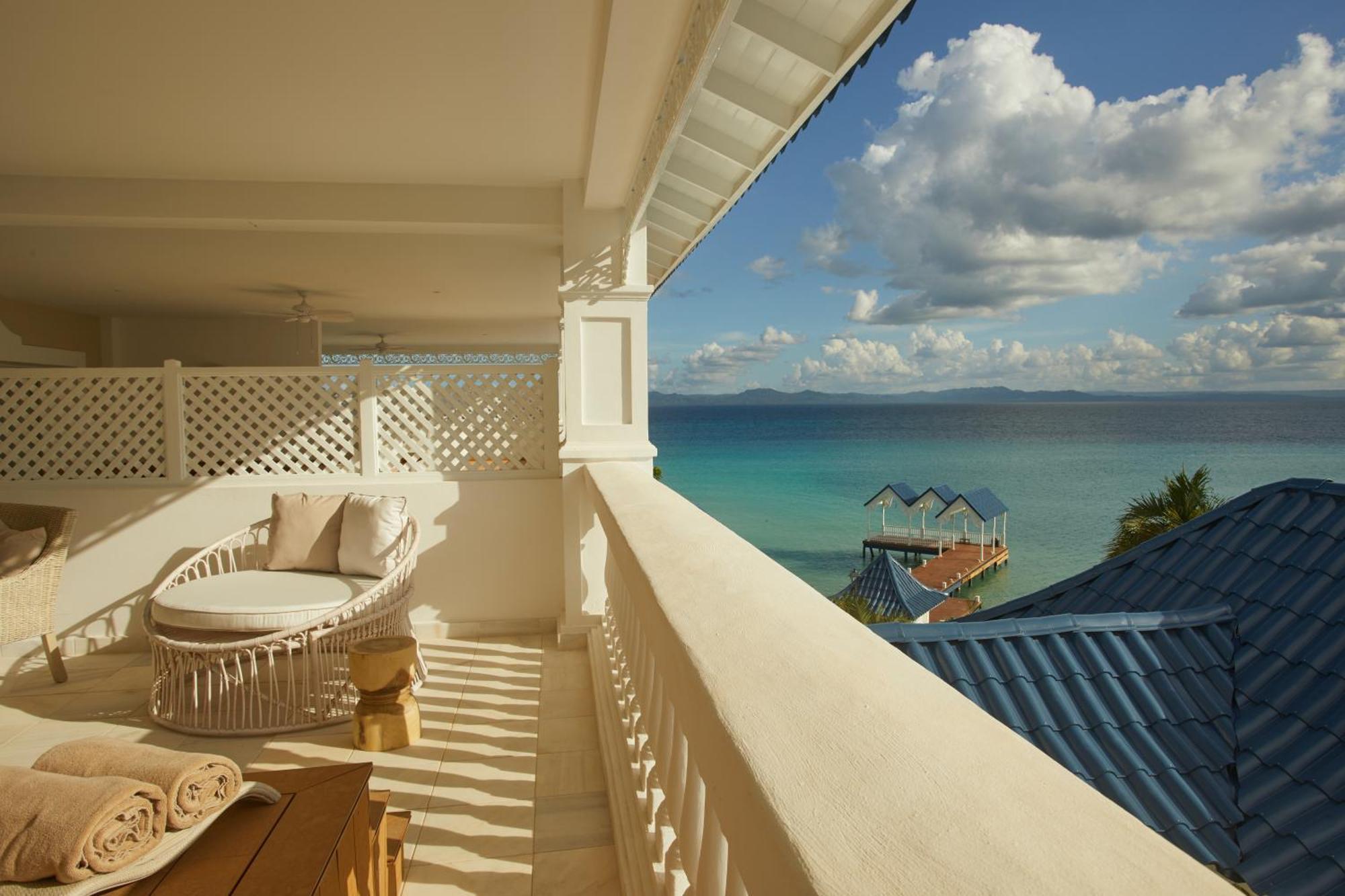 Family Junior Suite Plunge Pool