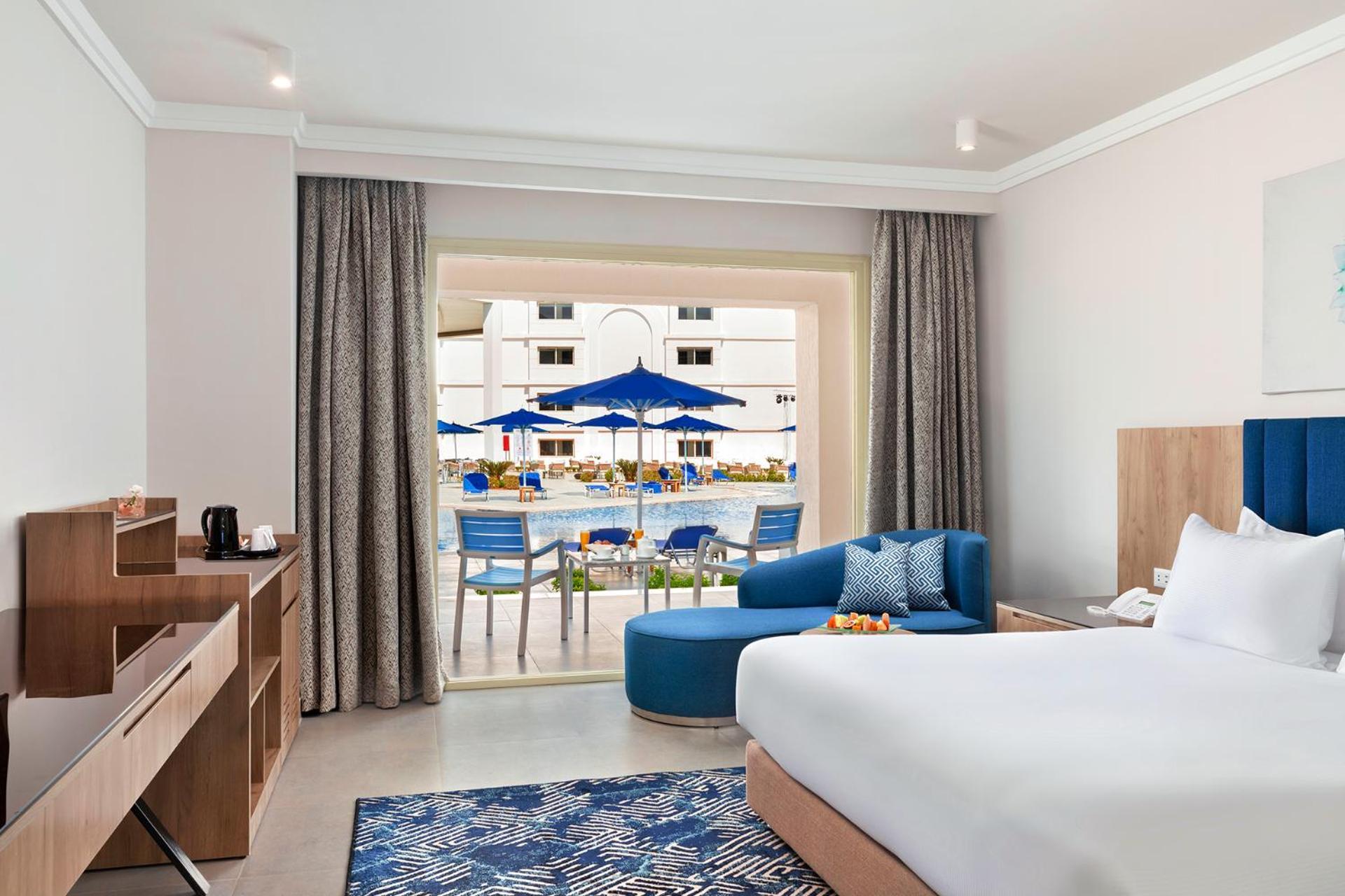Deluxe Triple Pool View Room Egyptians Residents Only