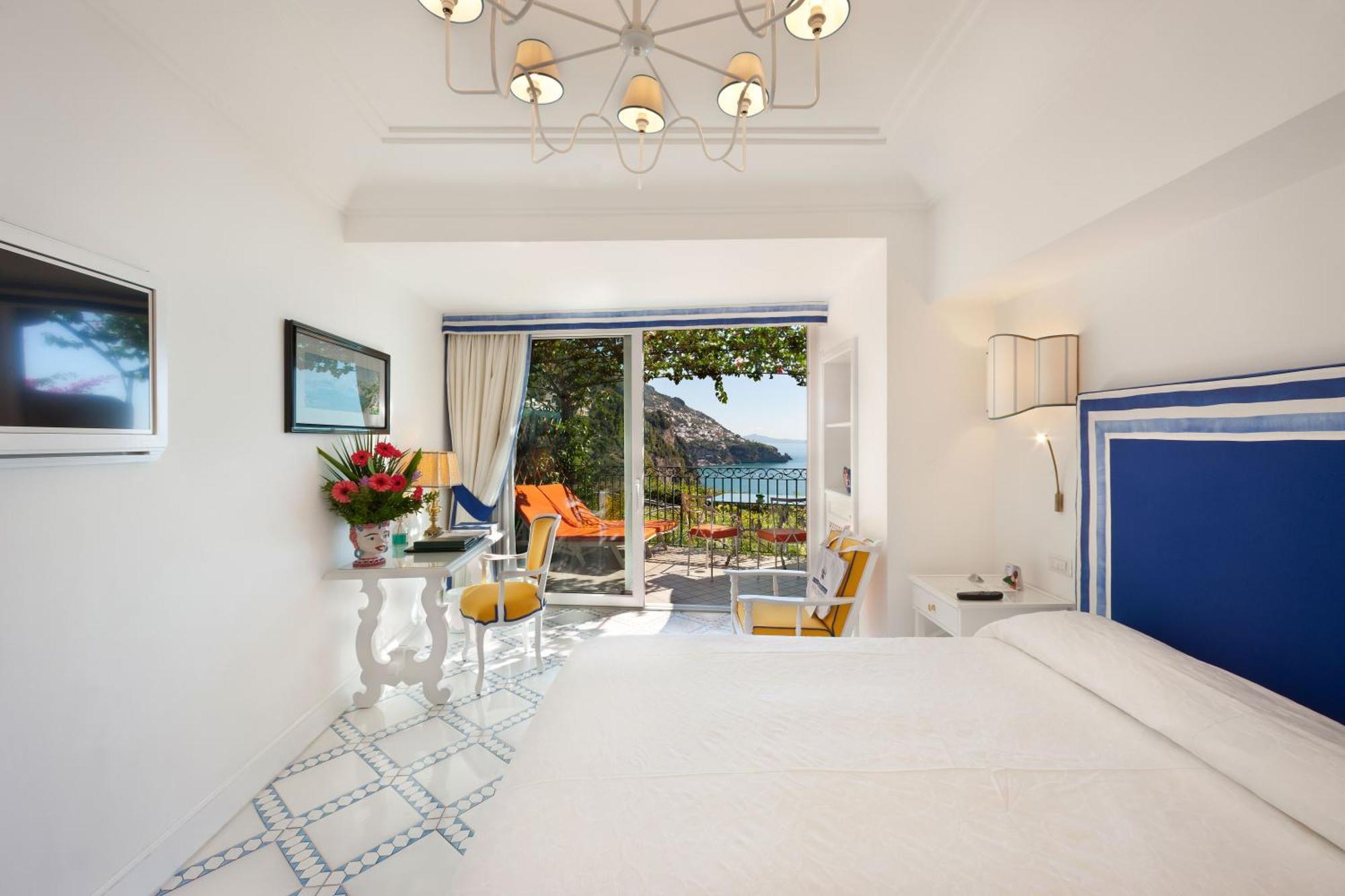 Classic Double or Twin Room Terrace Sea View