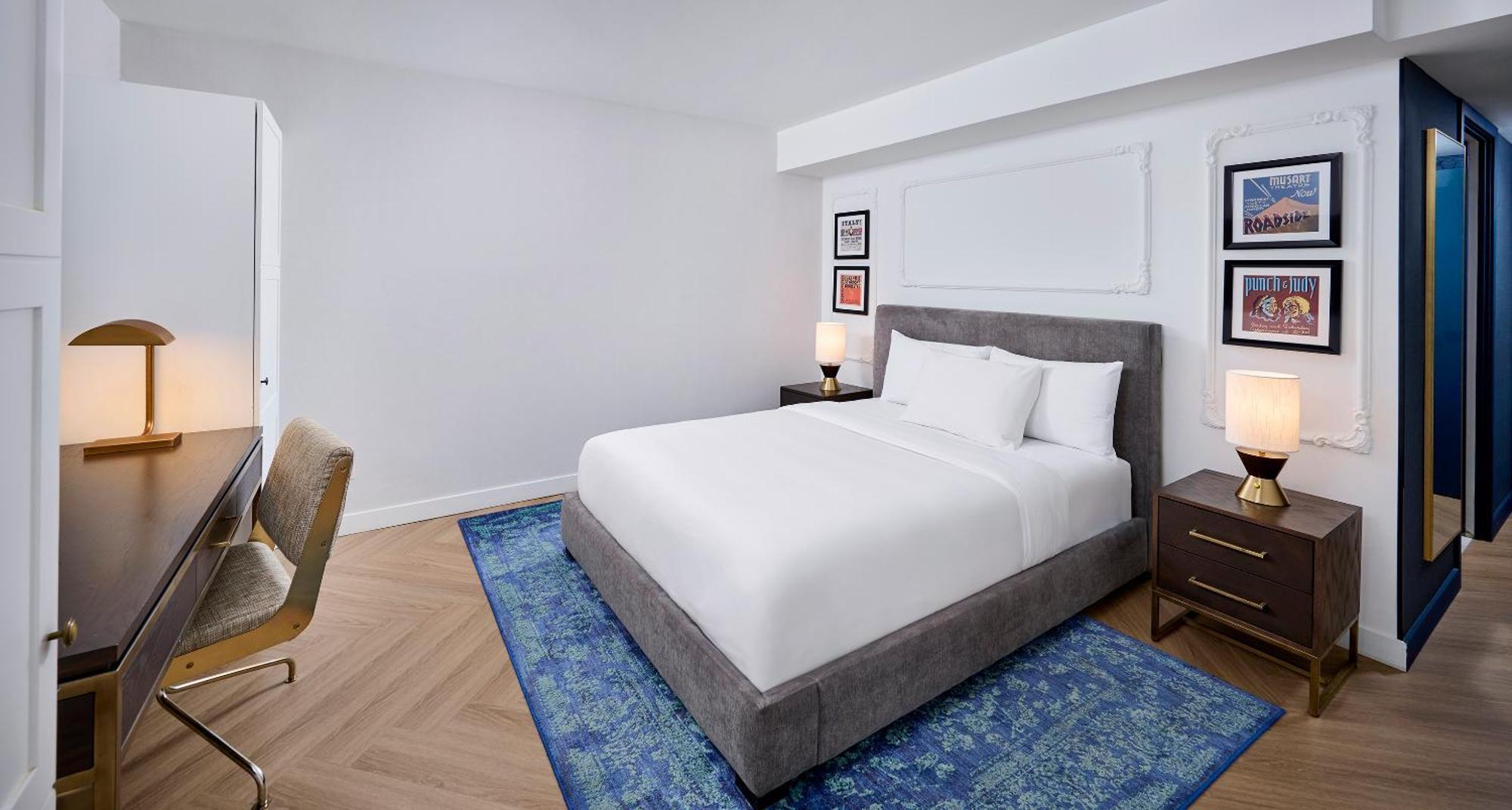 Queen Suite