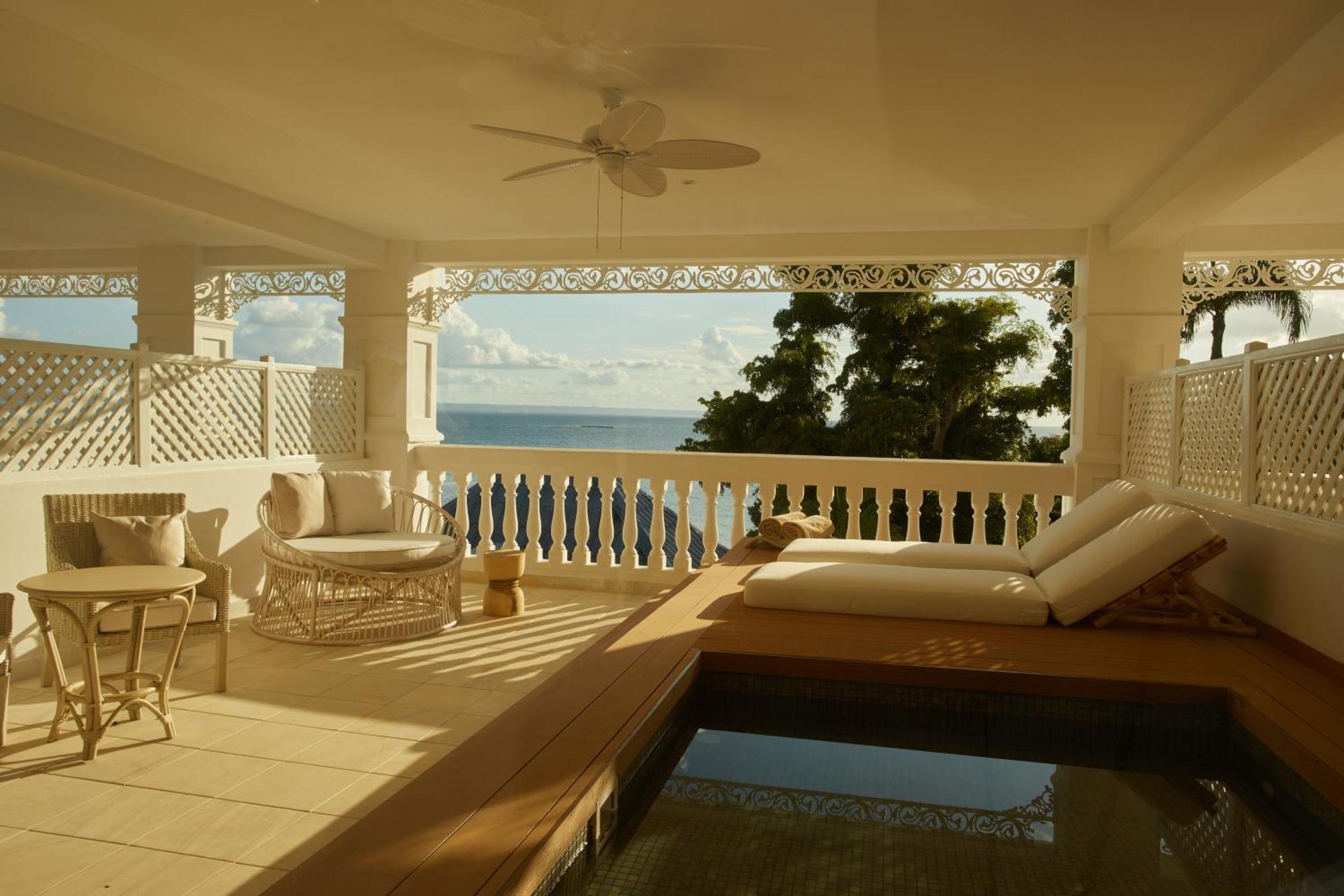 Family Junior Suite Plunge Pool