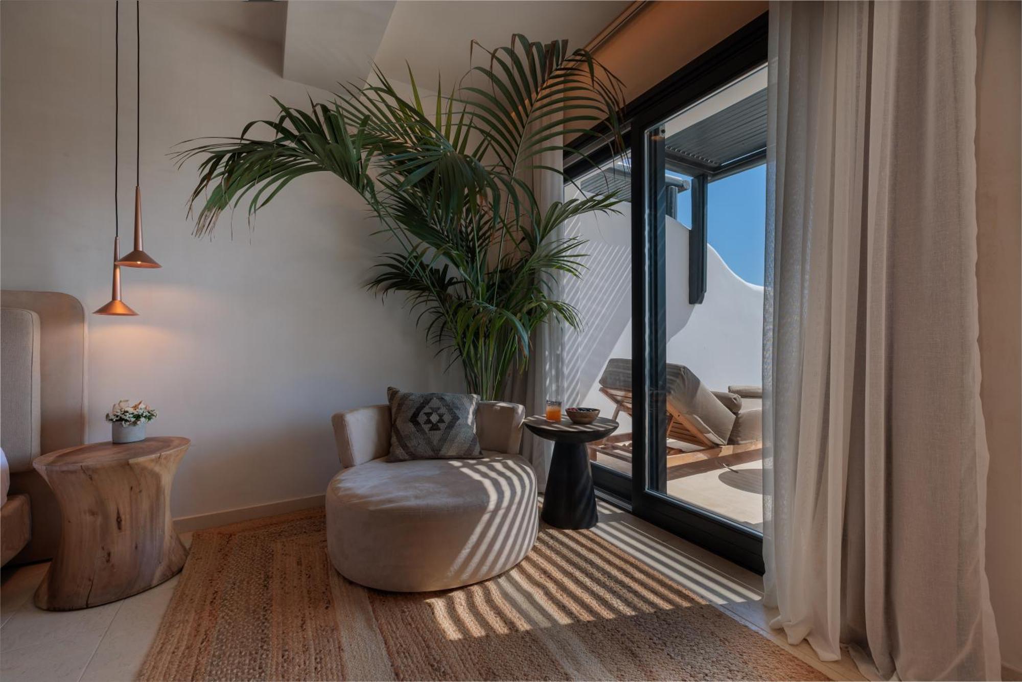 Superior Double Room Private Pool