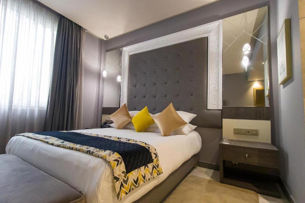 Quarto Duplo Deluxe
