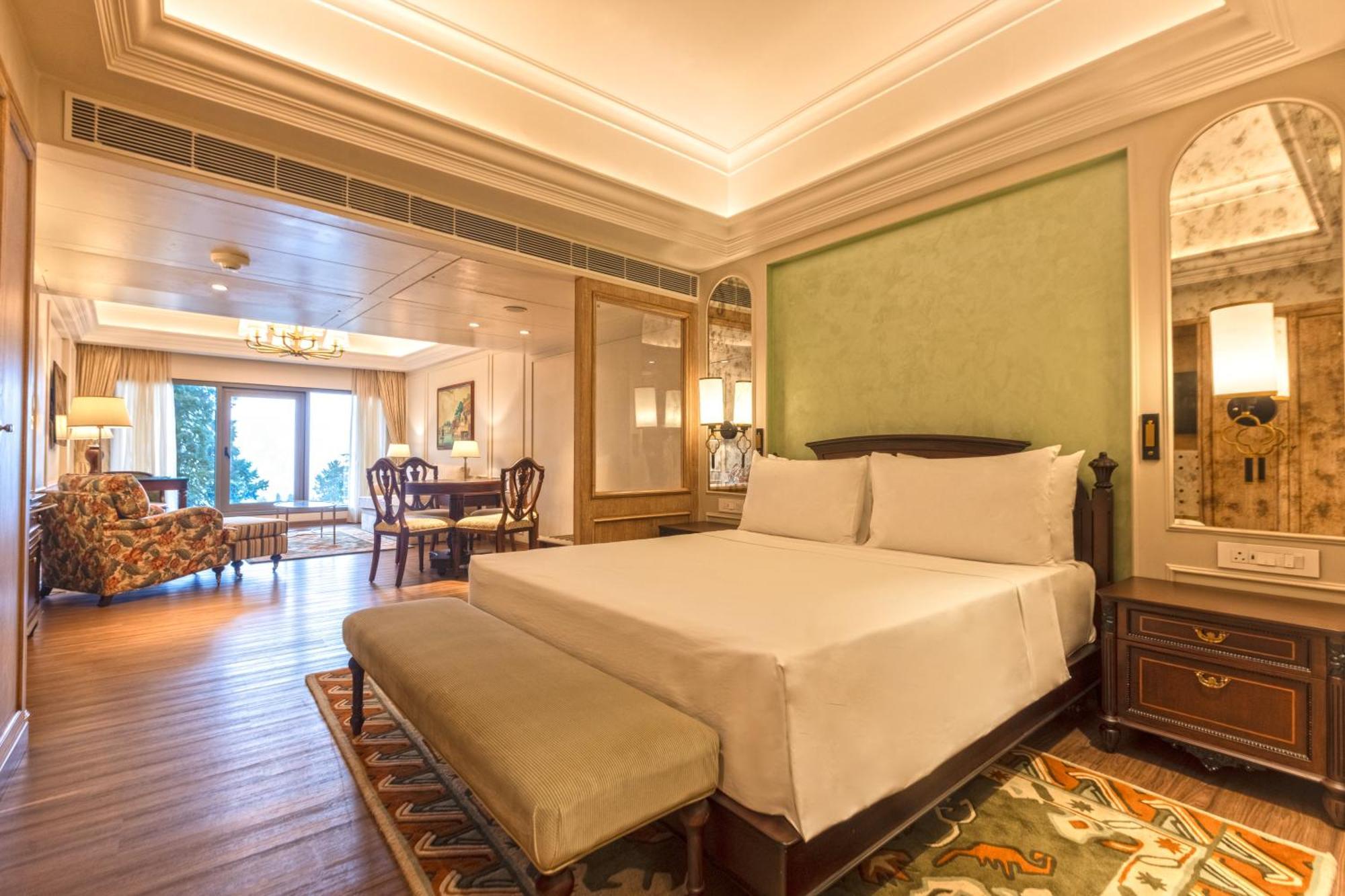 One-Bedroom Suite Valley View