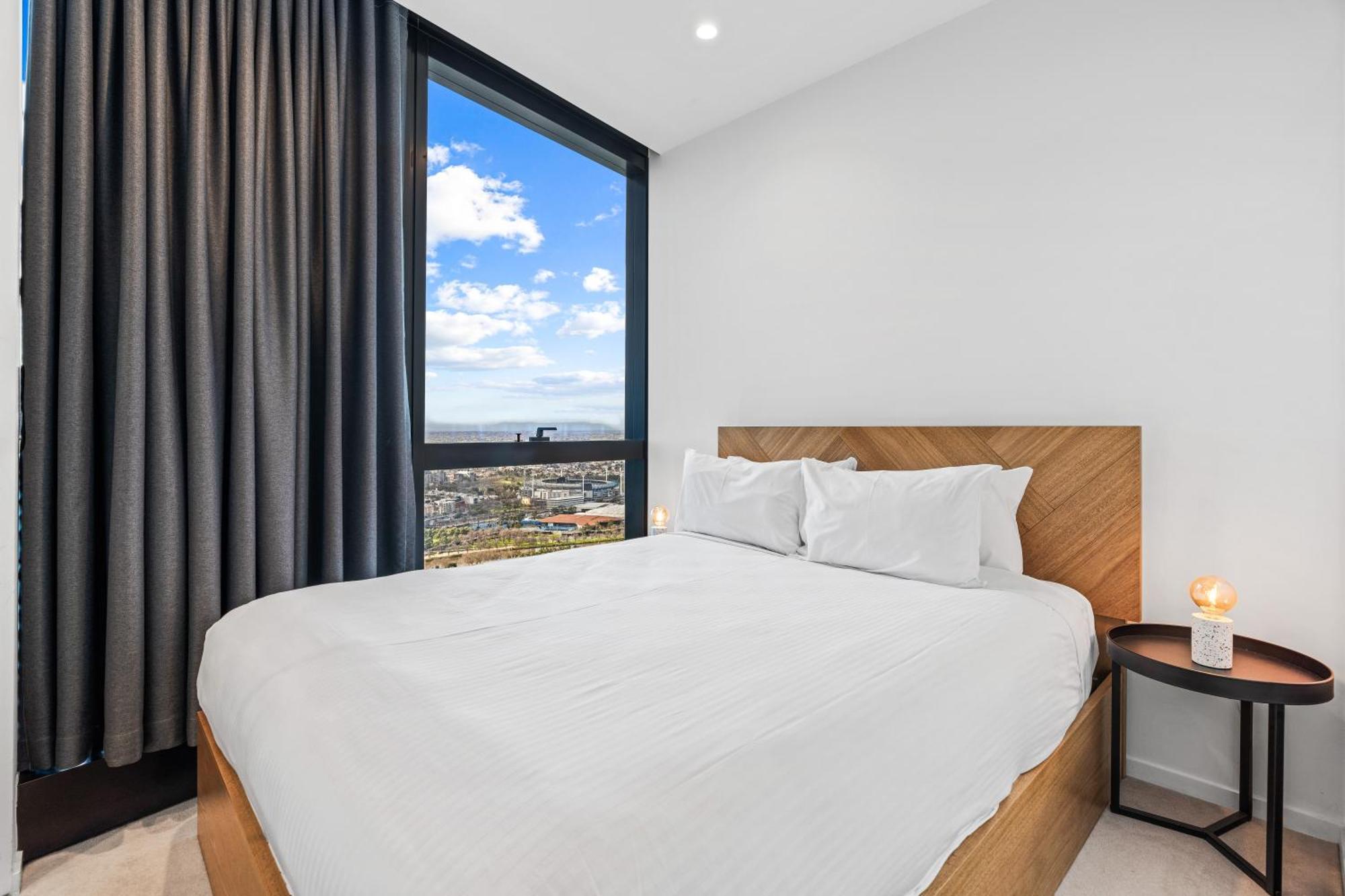 Two-Bedroom Two Bathroom Sky High Apartment