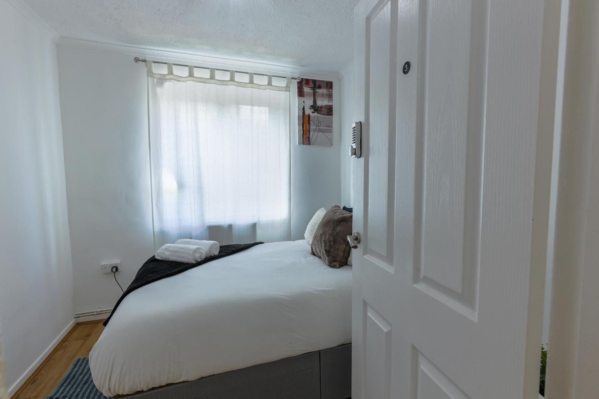Double Room,1618076687:JPEG