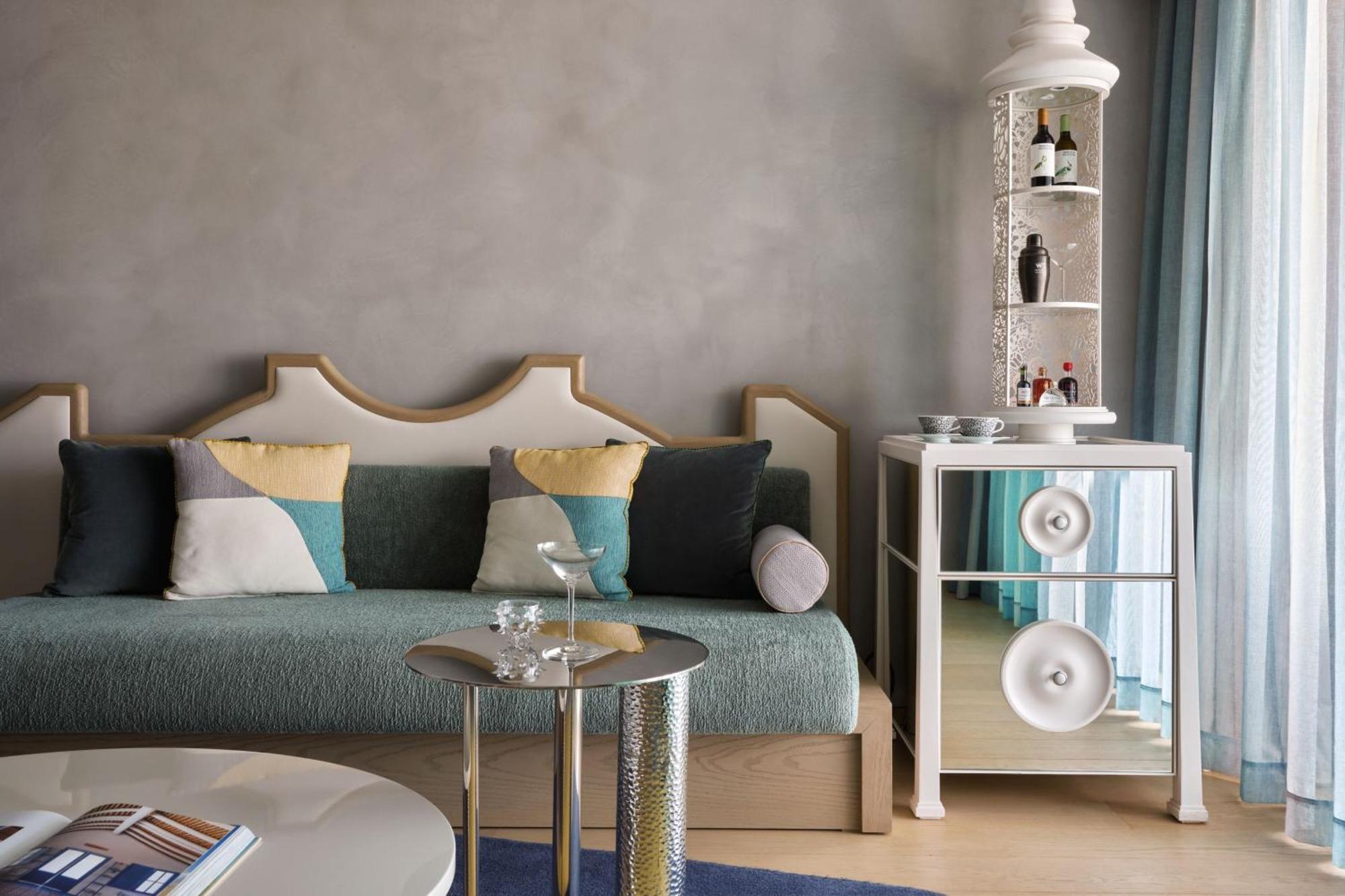 Premier Large Twin Room with Private Garden and Terrace,1618874797:JPEG